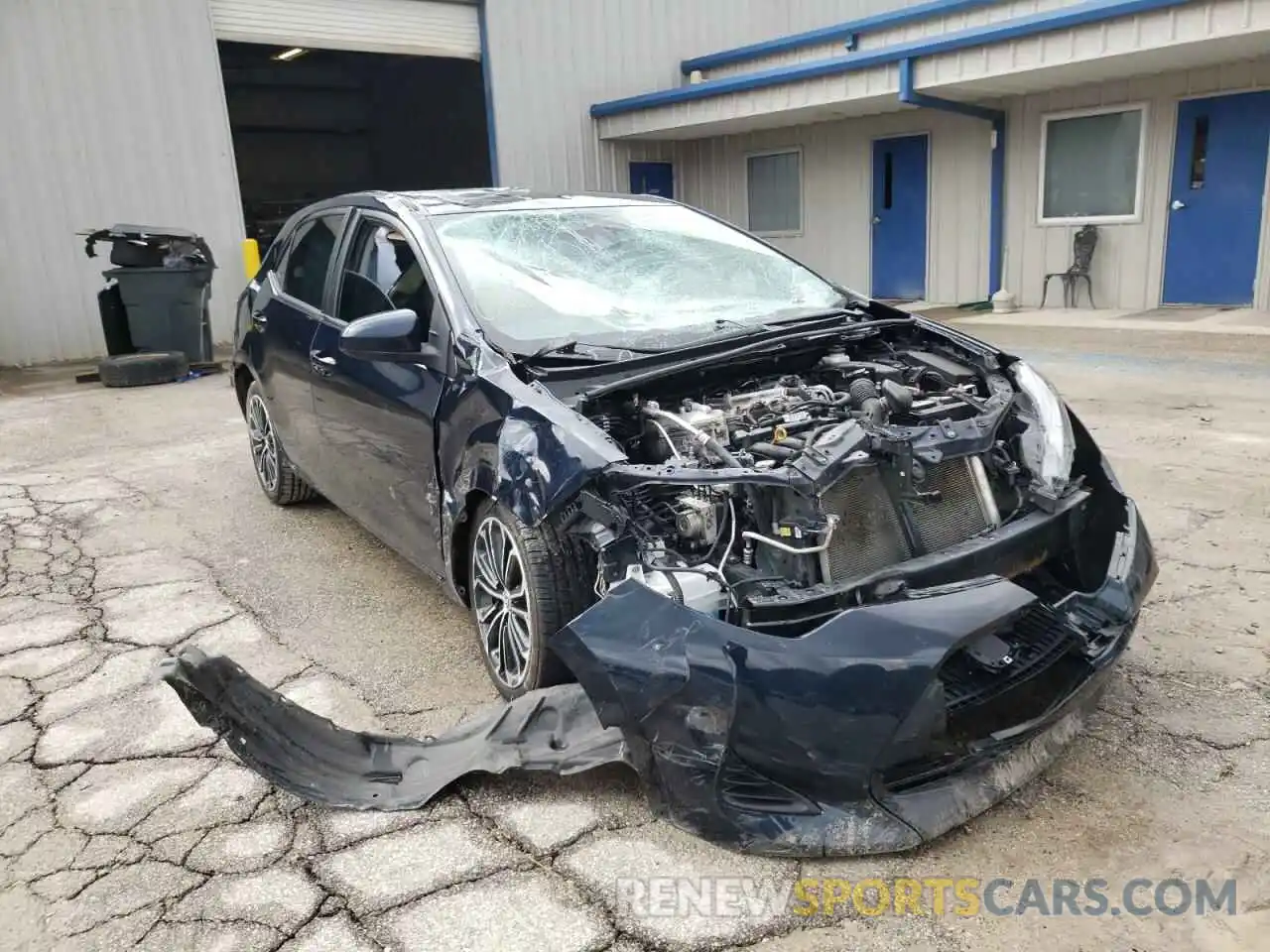 1 Photograph of a damaged car 2T1BURHE1KC204655 TOYOTA COROLLA 2019