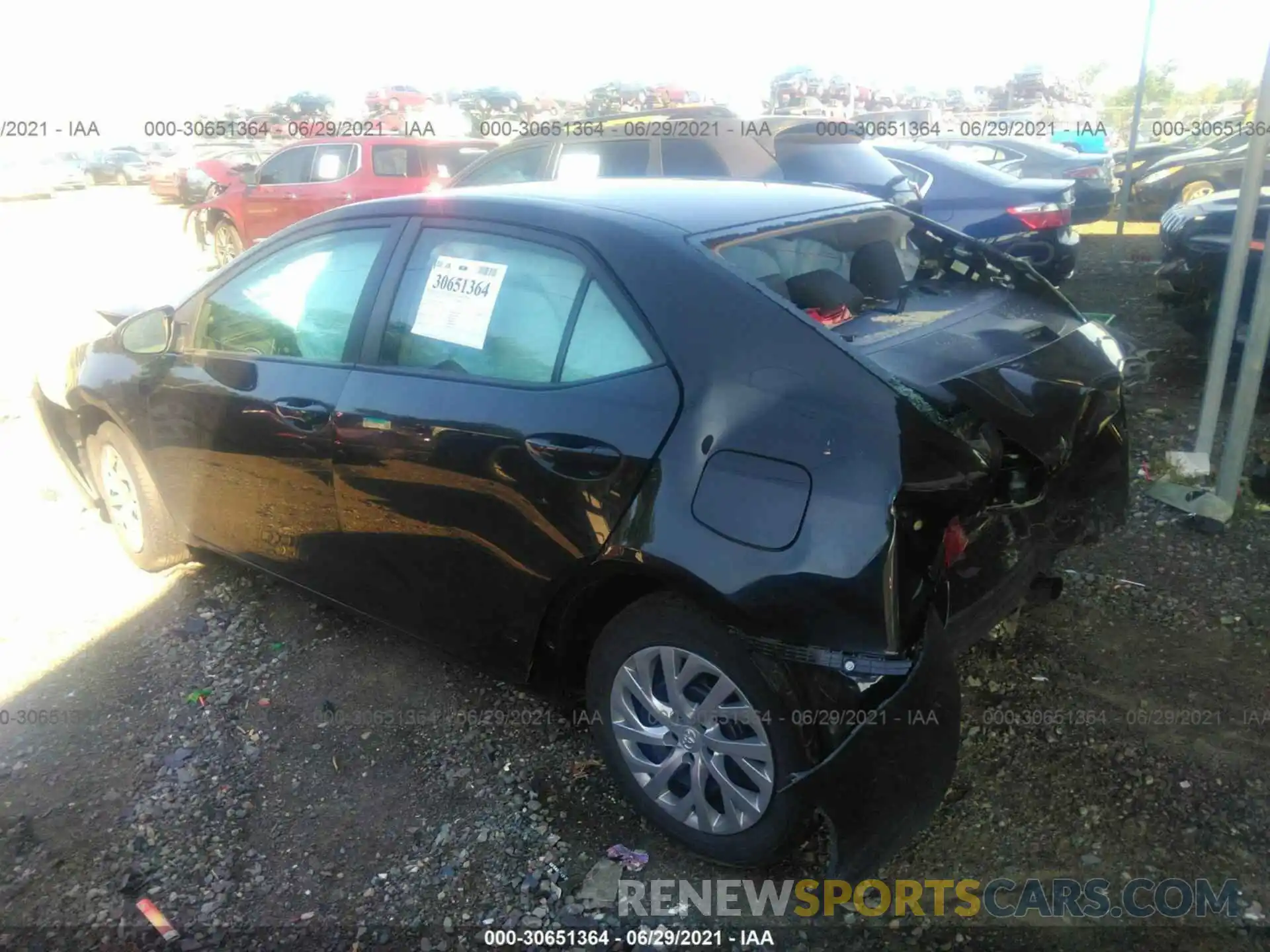 3 Photograph of a damaged car 2T1BURHE1KC204767 TOYOTA COROLLA 2019