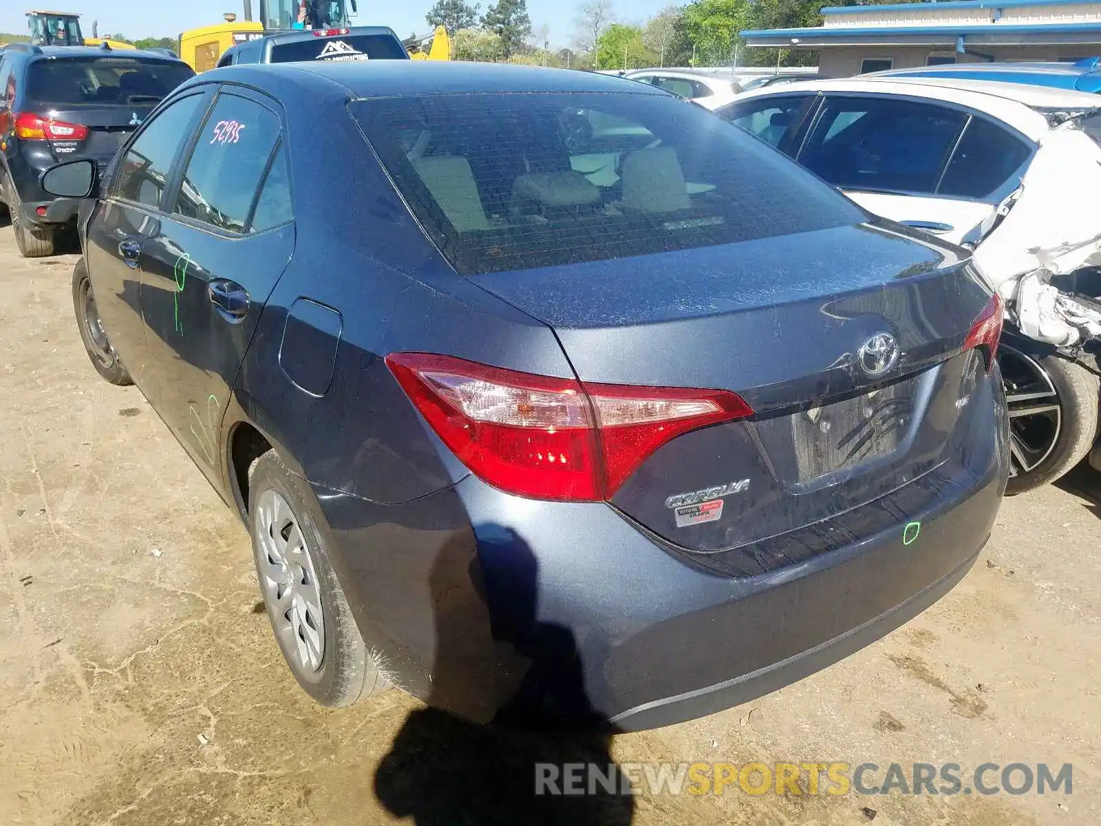 3 Photograph of a damaged car 2T1BURHE1KC204820 TOYOTA COROLLA 2019