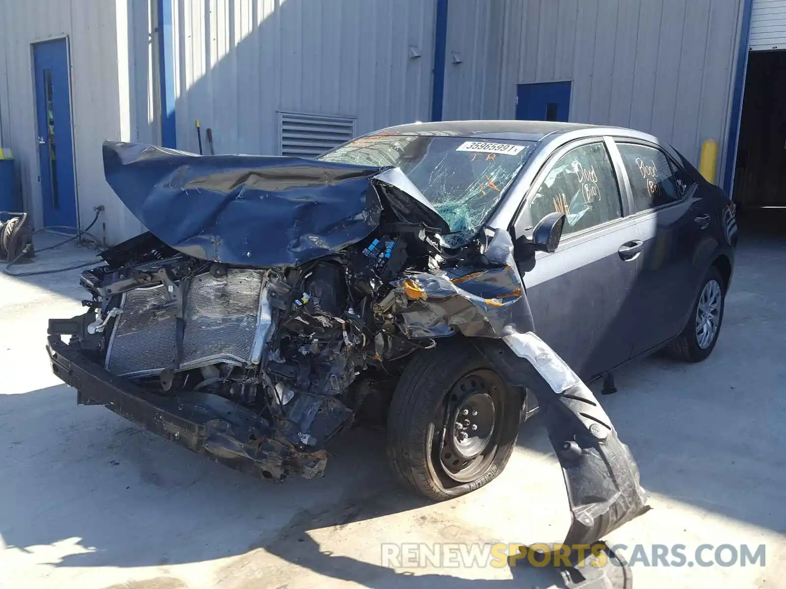 2 Photograph of a damaged car 2T1BURHE1KC205093 TOYOTA COROLLA 2019