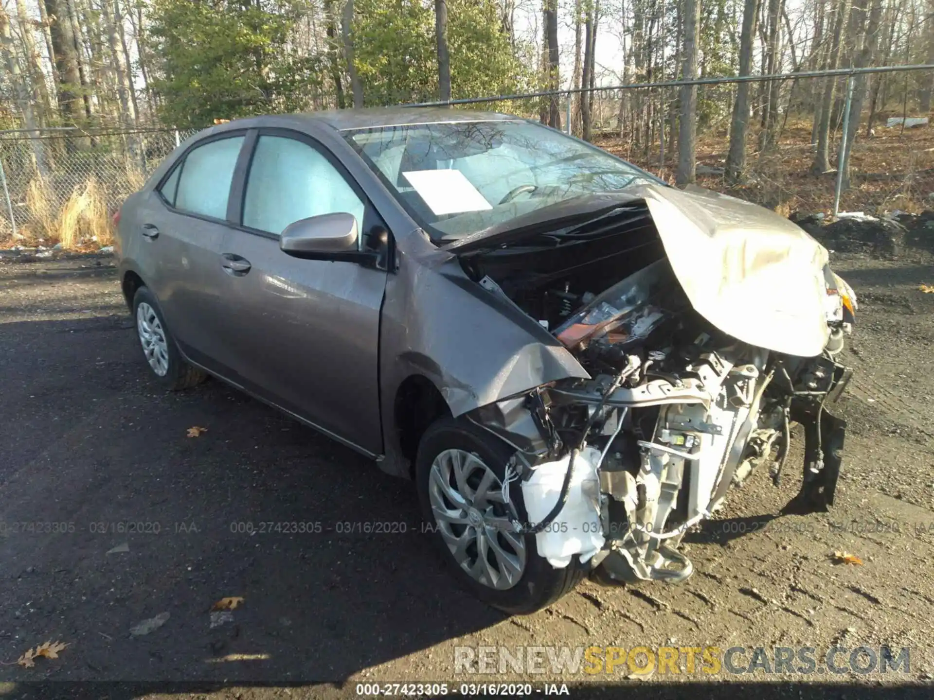 1 Photograph of a damaged car 2T1BURHE1KC206017 TOYOTA COROLLA 2019