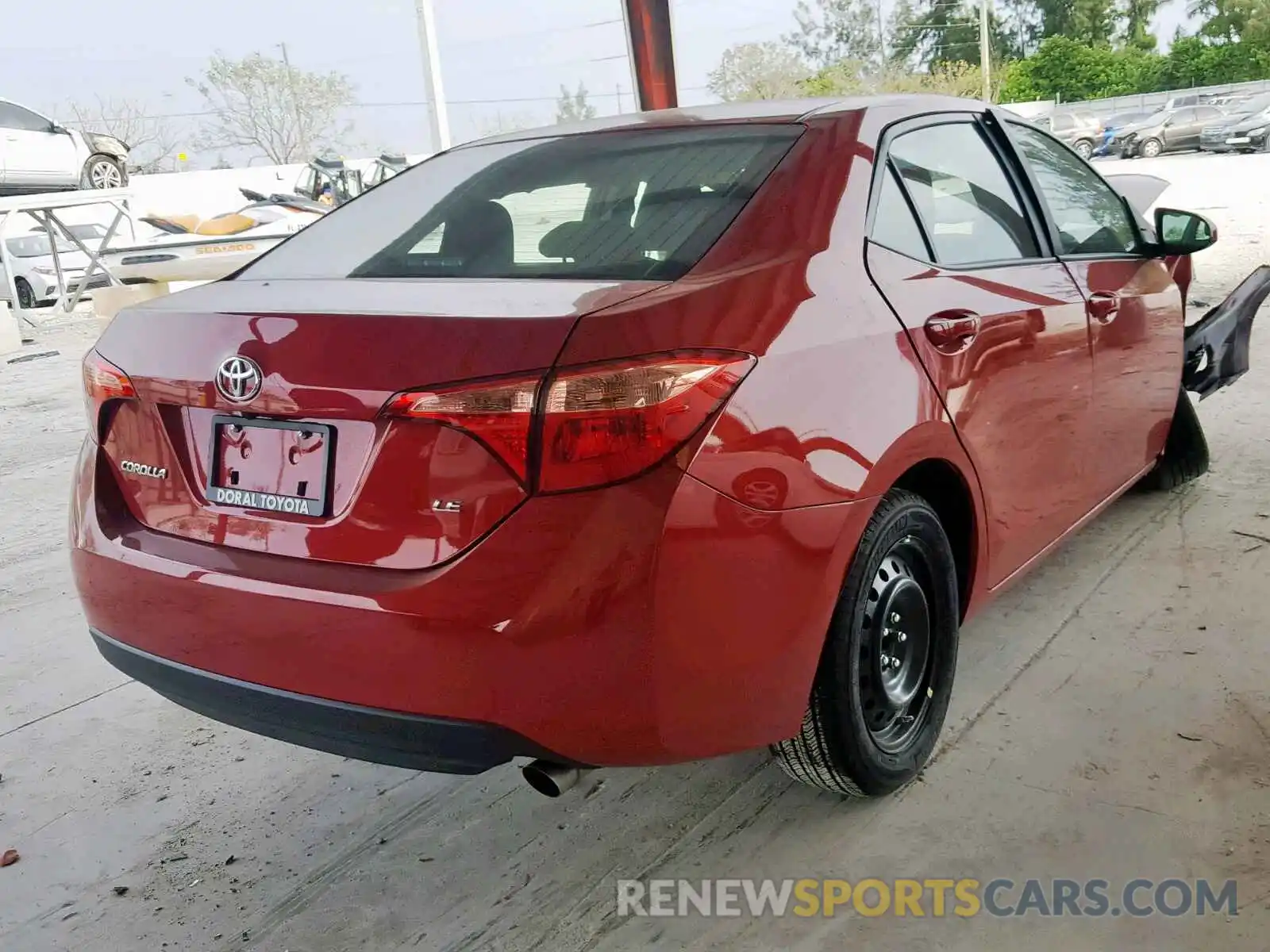 4 Photograph of a damaged car 2T1BURHE1KC206437 TOYOTA COROLLA 2019