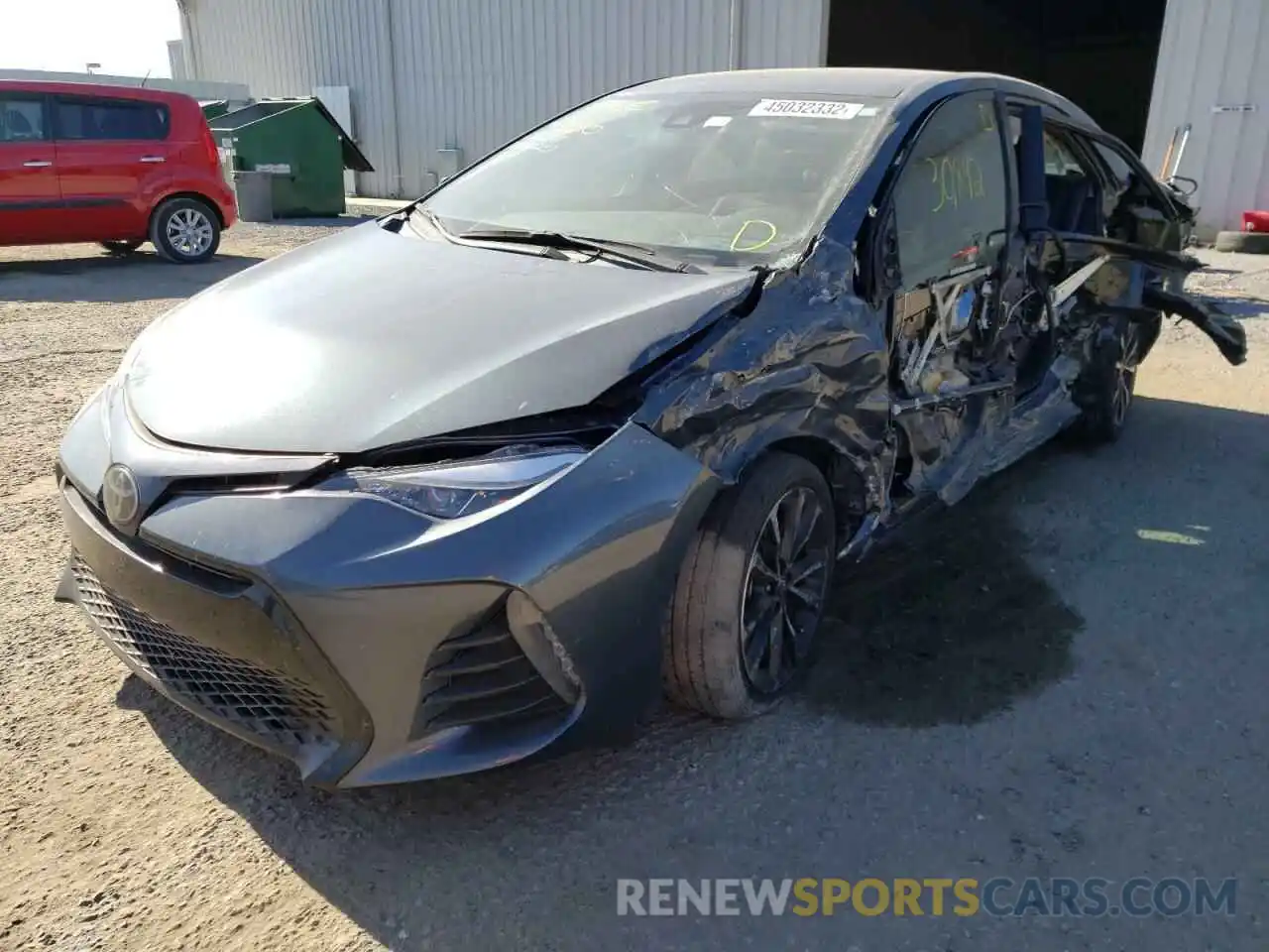 2 Photograph of a damaged car 2T1BURHE1KC206678 TOYOTA COROLLA 2019