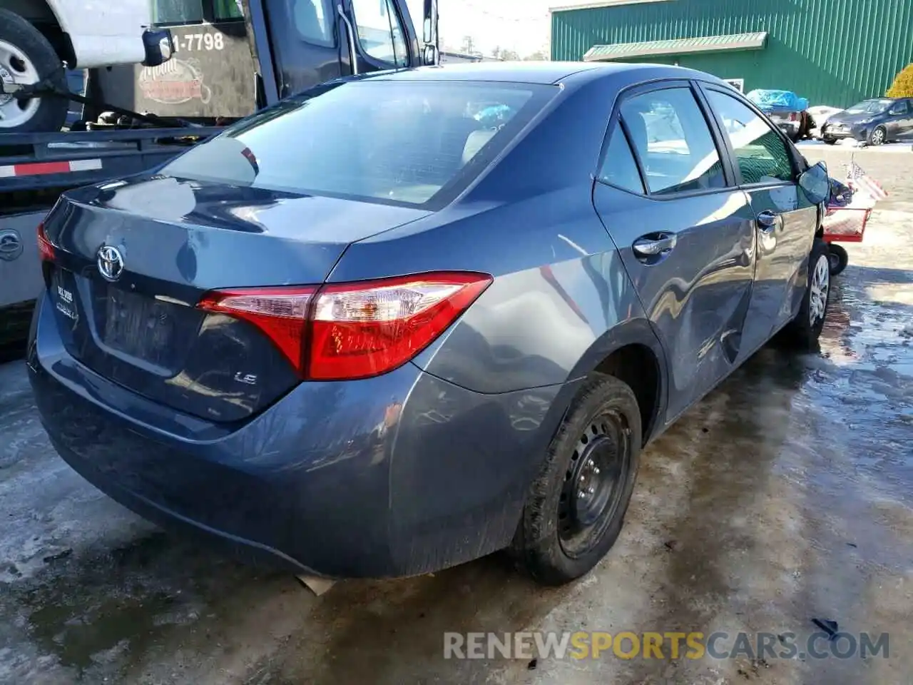 4 Photograph of a damaged car 2T1BURHE1KC206762 TOYOTA COROLLA 2019