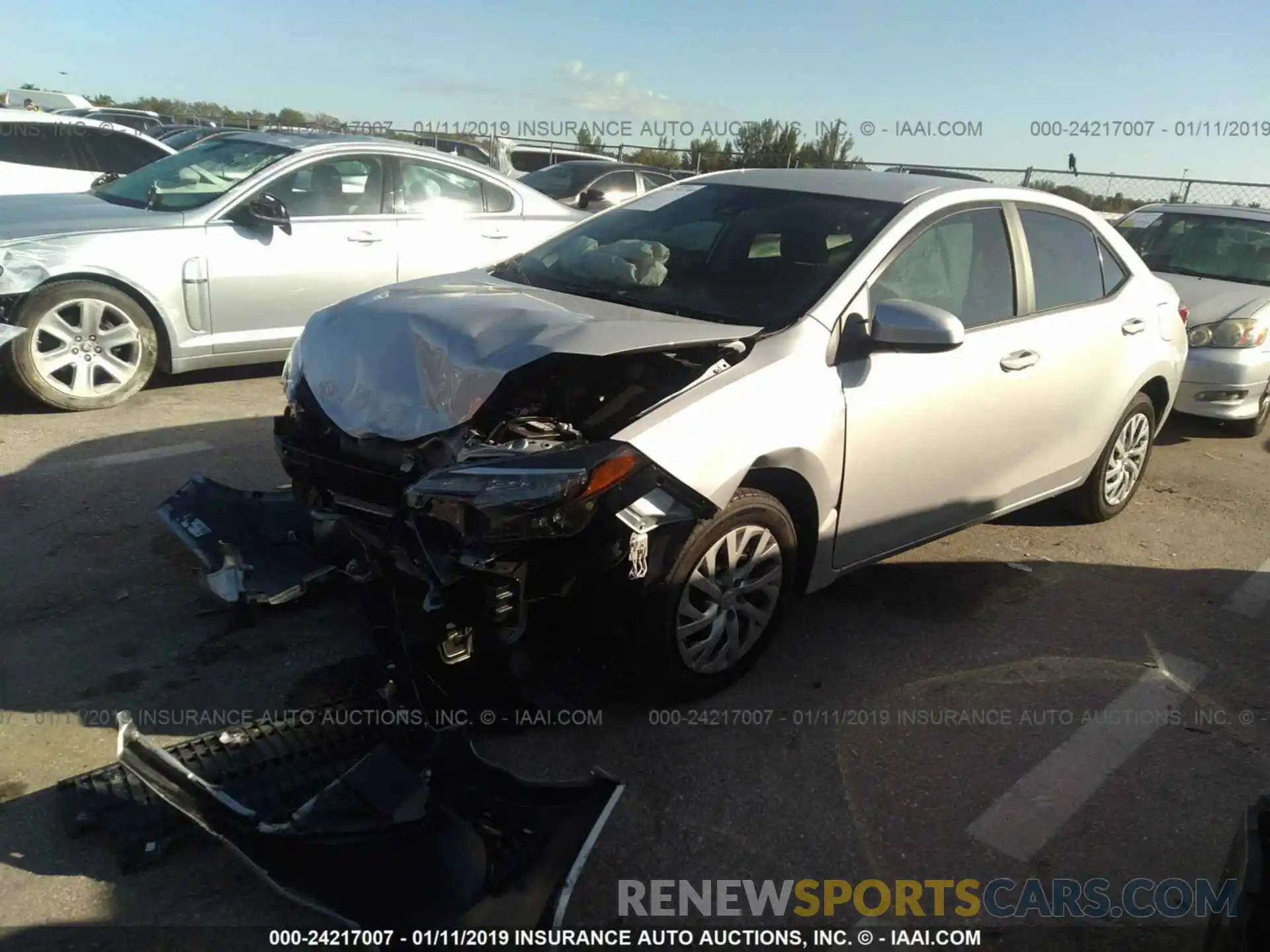 2 Photograph of a damaged car 2T1BURHE1KC207118 TOYOTA COROLLA 2019