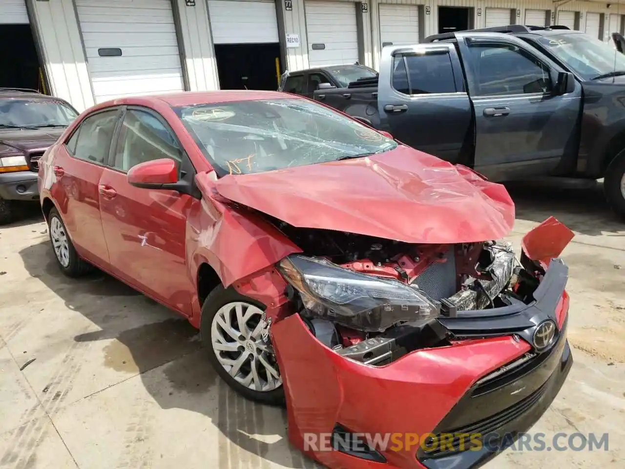 1 Photograph of a damaged car 2T1BURHE1KC207345 TOYOTA COROLLA 2019