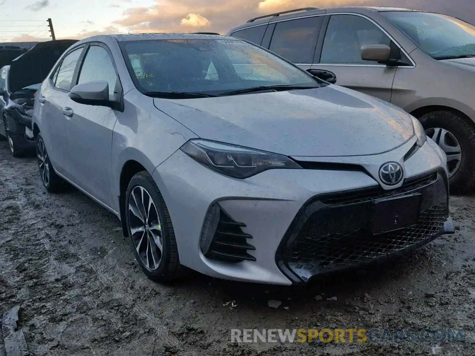 1 Photograph of a damaged car 2T1BURHE1KC208351 TOYOTA COROLLA 2019