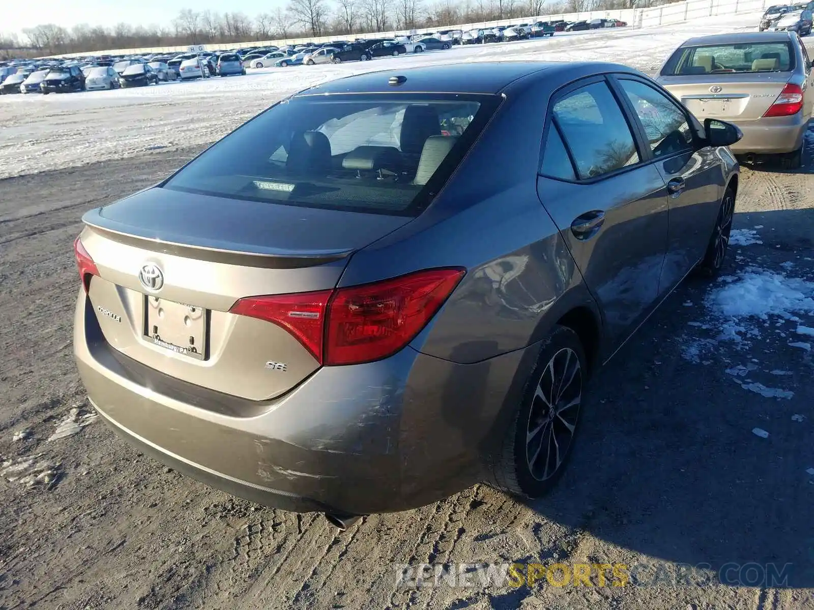 4 Photograph of a damaged car 2T1BURHE1KC208771 TOYOTA COROLLA 2019