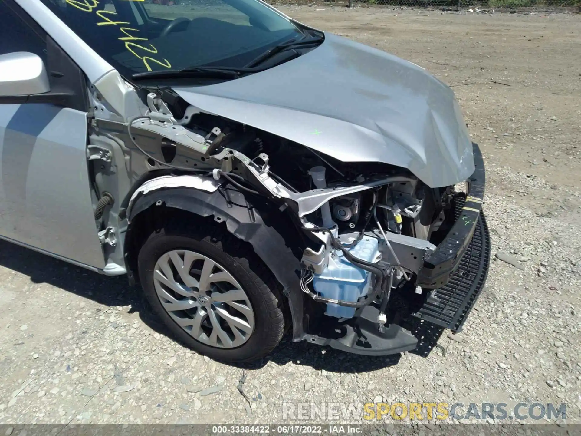 12 Photograph of a damaged car 2T1BURHE1KC208883 TOYOTA COROLLA 2019