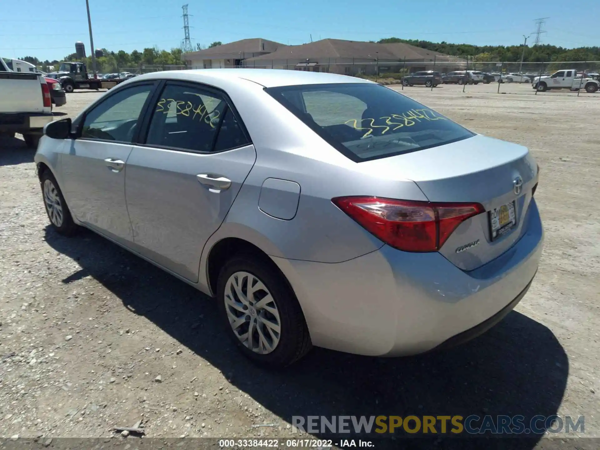 3 Photograph of a damaged car 2T1BURHE1KC208883 TOYOTA COROLLA 2019