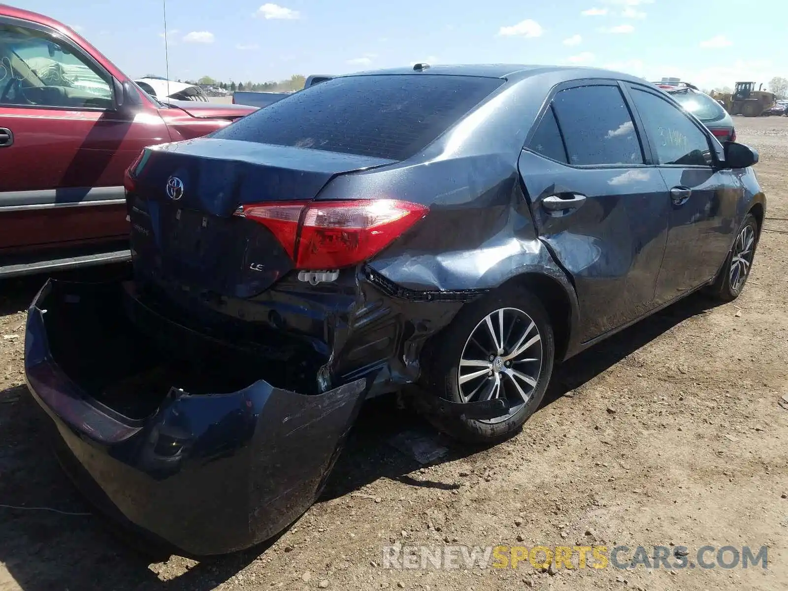 4 Photograph of a damaged car 2T1BURHE1KC209645 TOYOTA COROLLA 2019