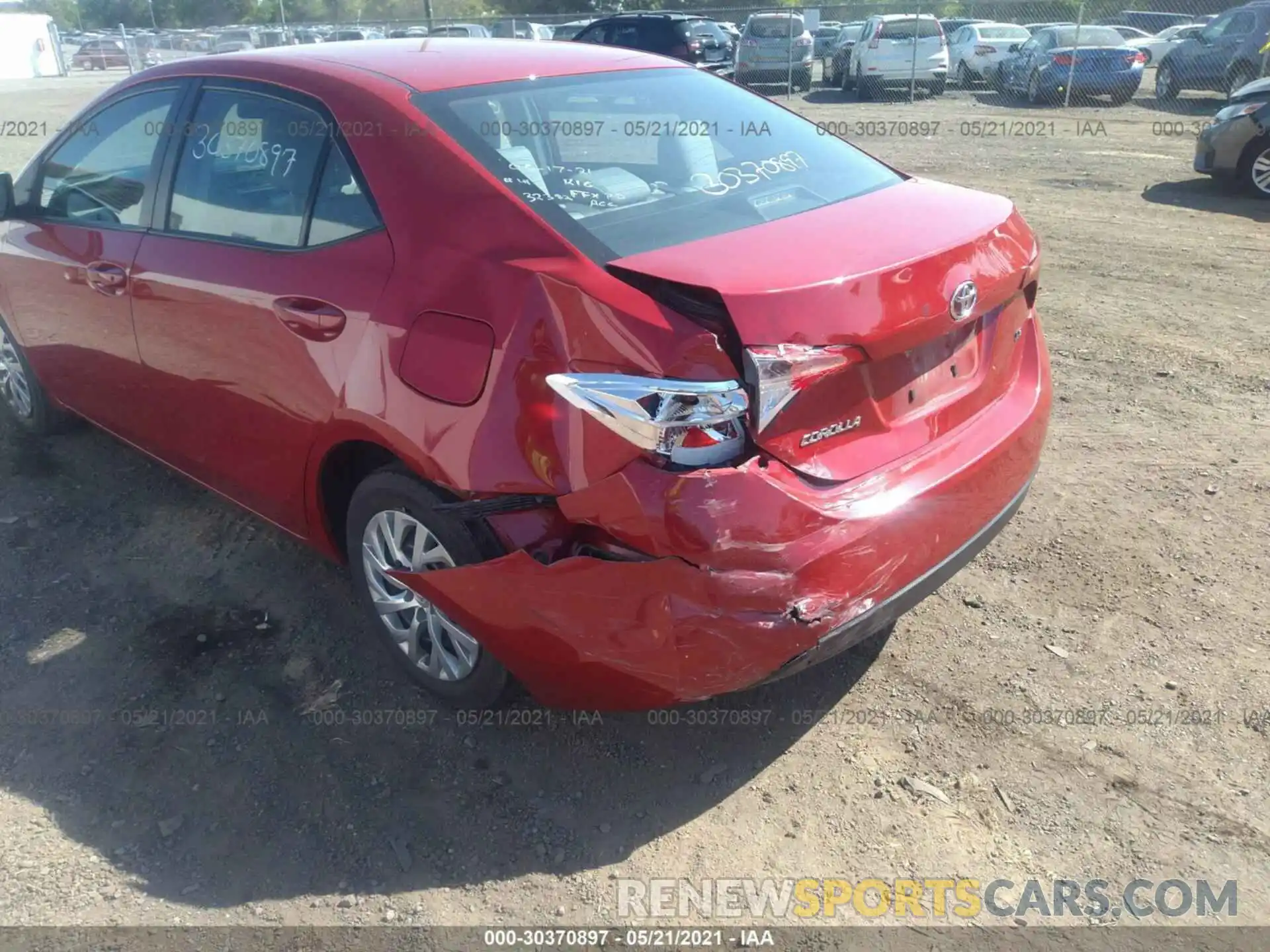 6 Photograph of a damaged car 2T1BURHE1KC209757 TOYOTA COROLLA 2019