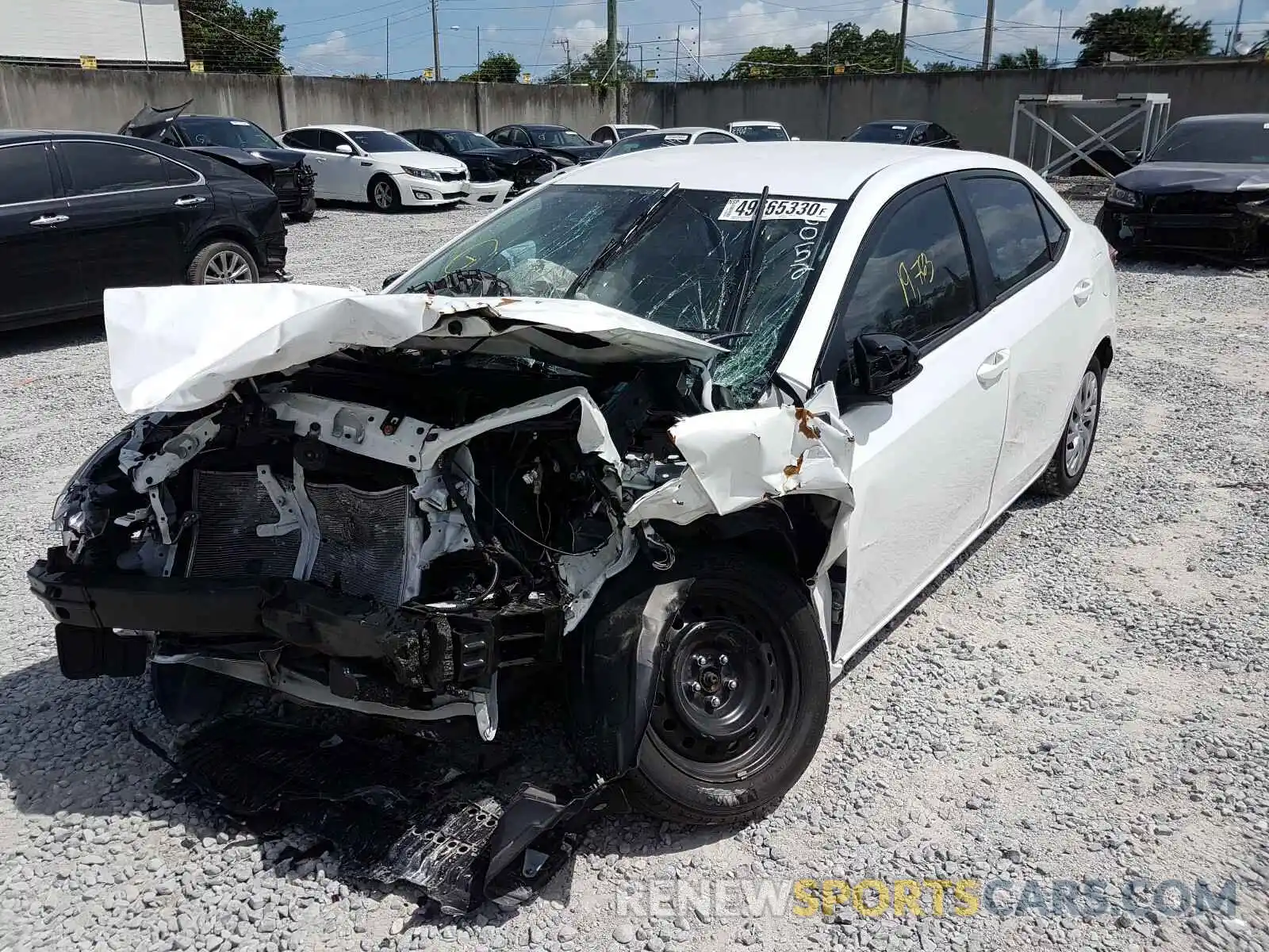 2 Photograph of a damaged car 2T1BURHE1KC210052 TOYOTA COROLLA 2019