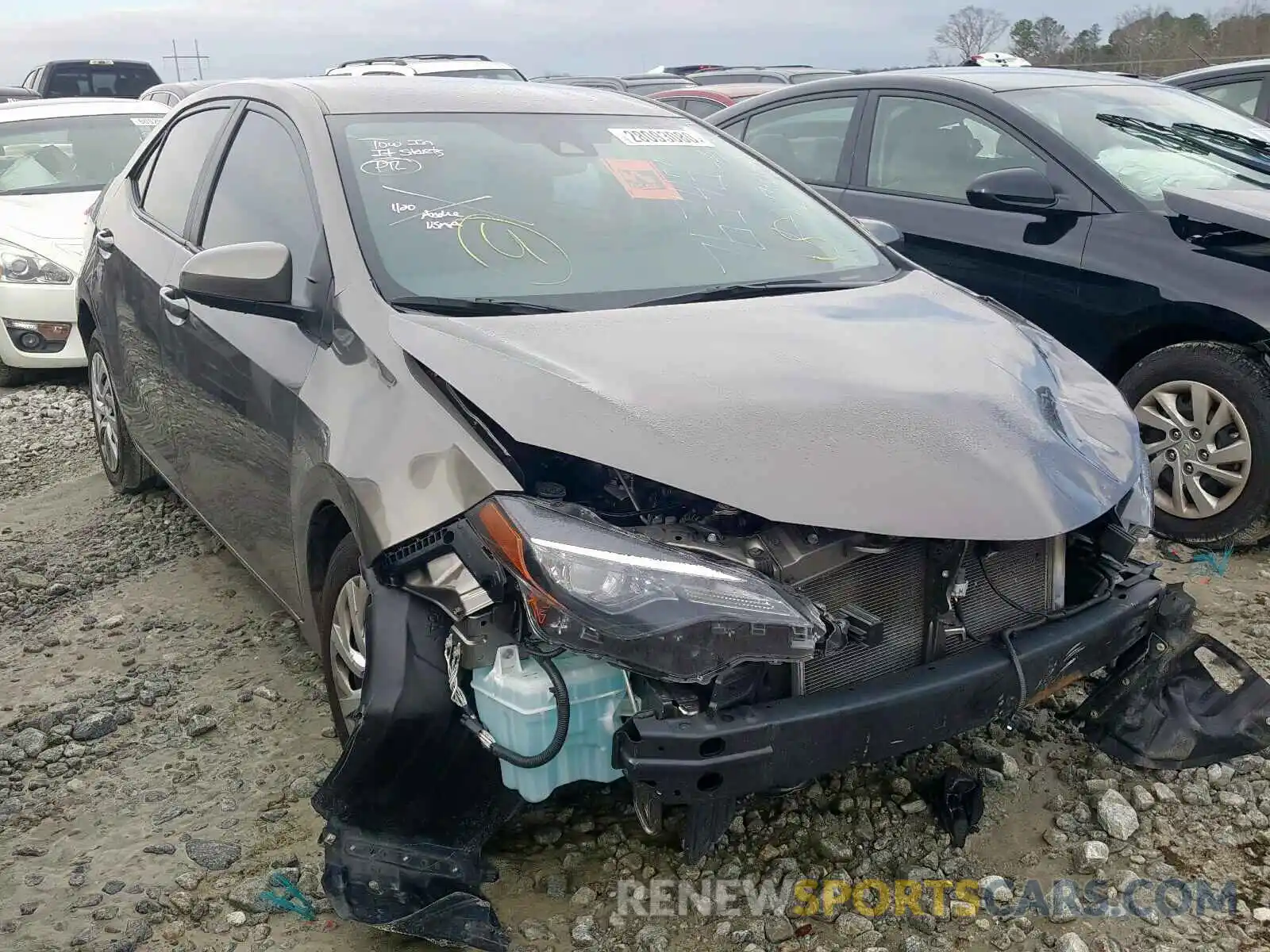 1 Photograph of a damaged car 2T1BURHE1KC210147 TOYOTA COROLLA 2019