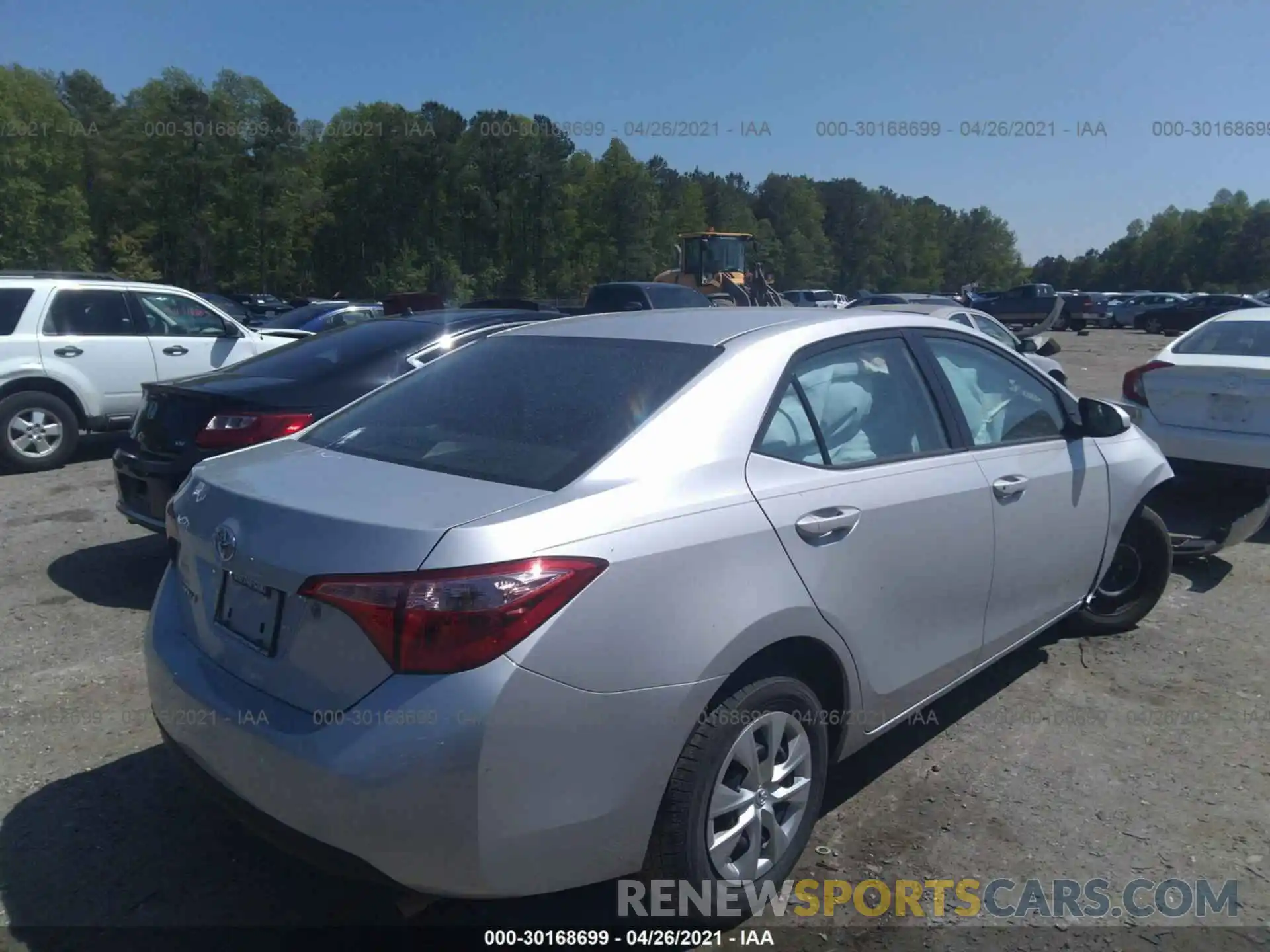 4 Photograph of a damaged car 2T1BURHE1KC211265 TOYOTA COROLLA 2019