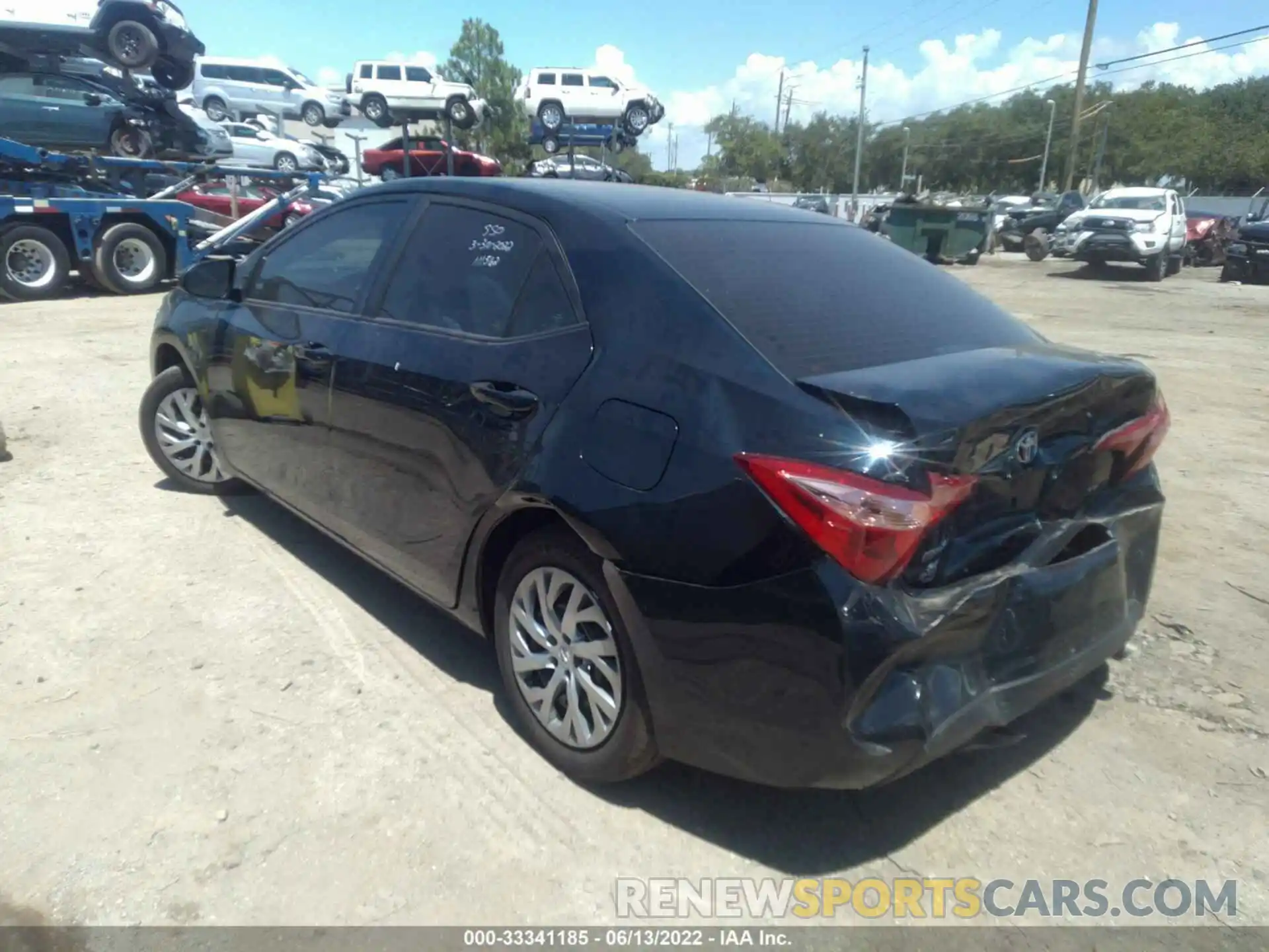 3 Photograph of a damaged car 2T1BURHE1KC212951 TOYOTA COROLLA 2019