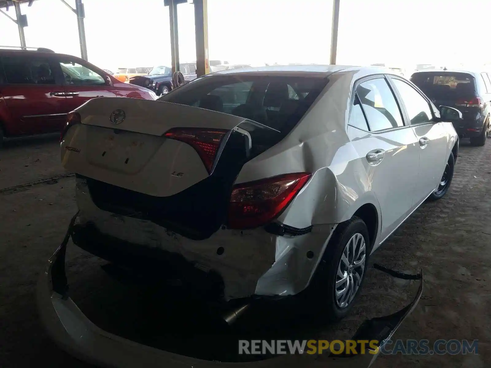 4 Photograph of a damaged car 2T1BURHE1KC213680 TOYOTA COROLLA 2019