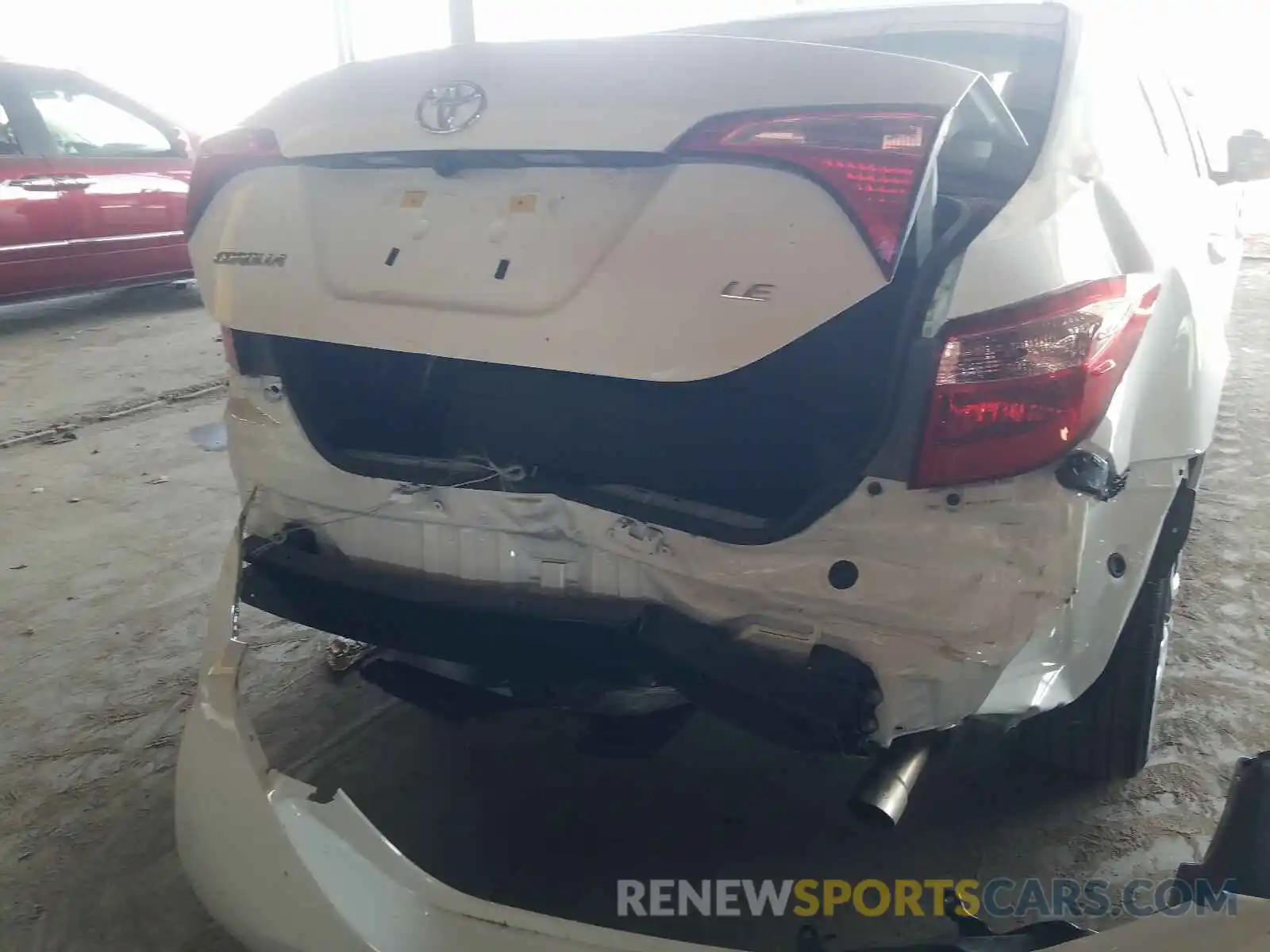 9 Photograph of a damaged car 2T1BURHE1KC213680 TOYOTA COROLLA 2019