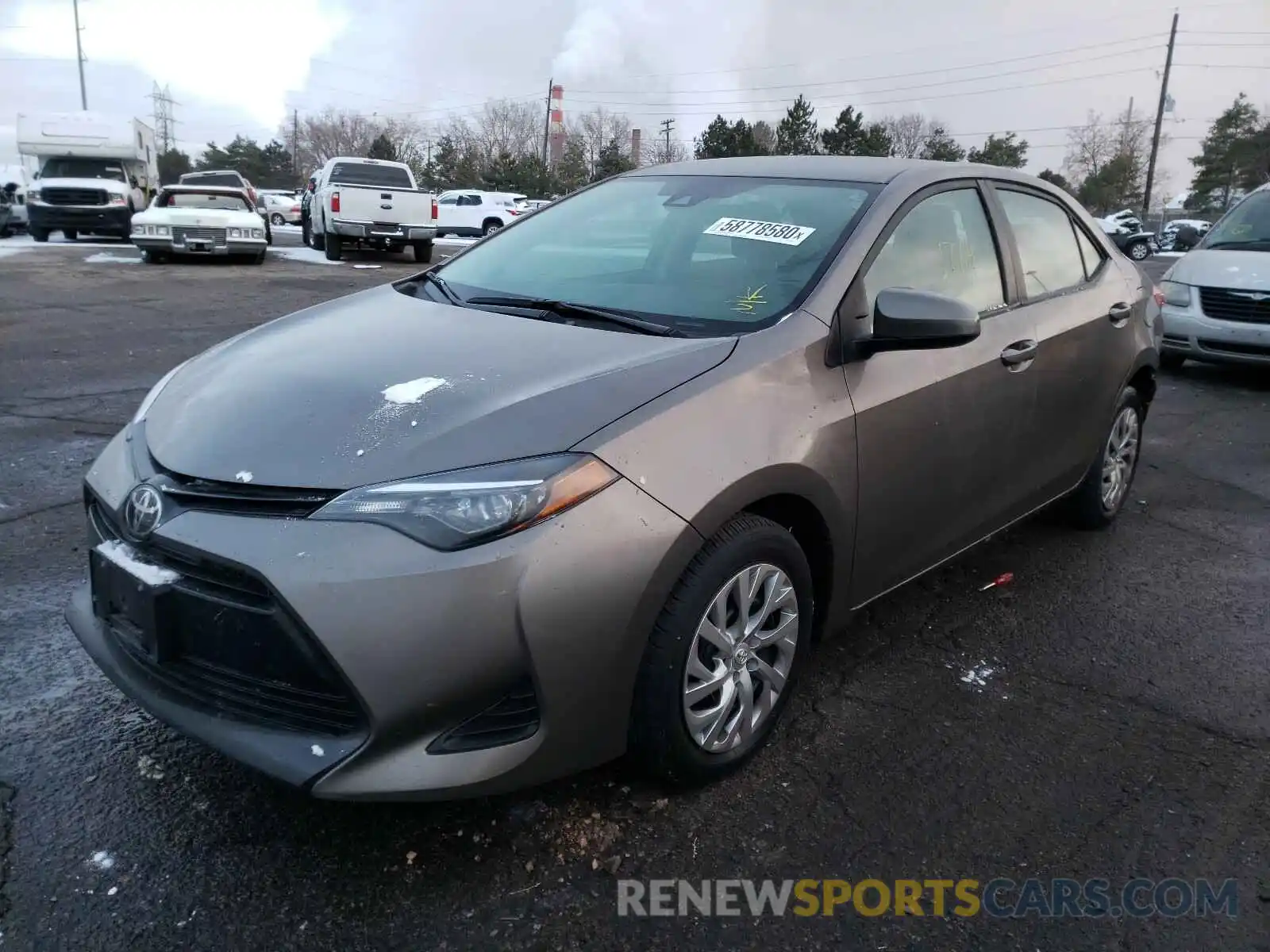 2 Photograph of a damaged car 2T1BURHE1KC213985 TOYOTA COROLLA 2019