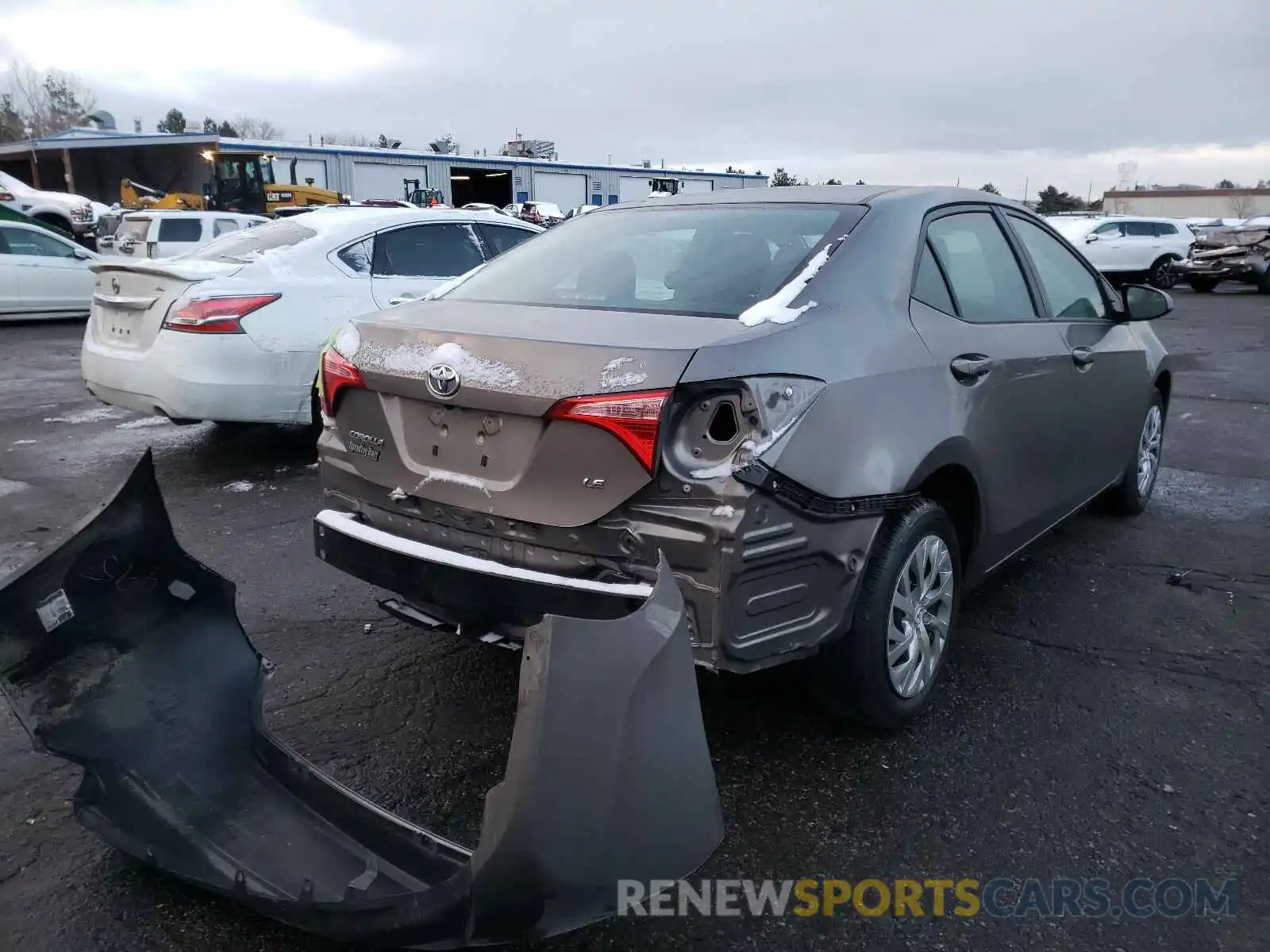 4 Photograph of a damaged car 2T1BURHE1KC213985 TOYOTA COROLLA 2019