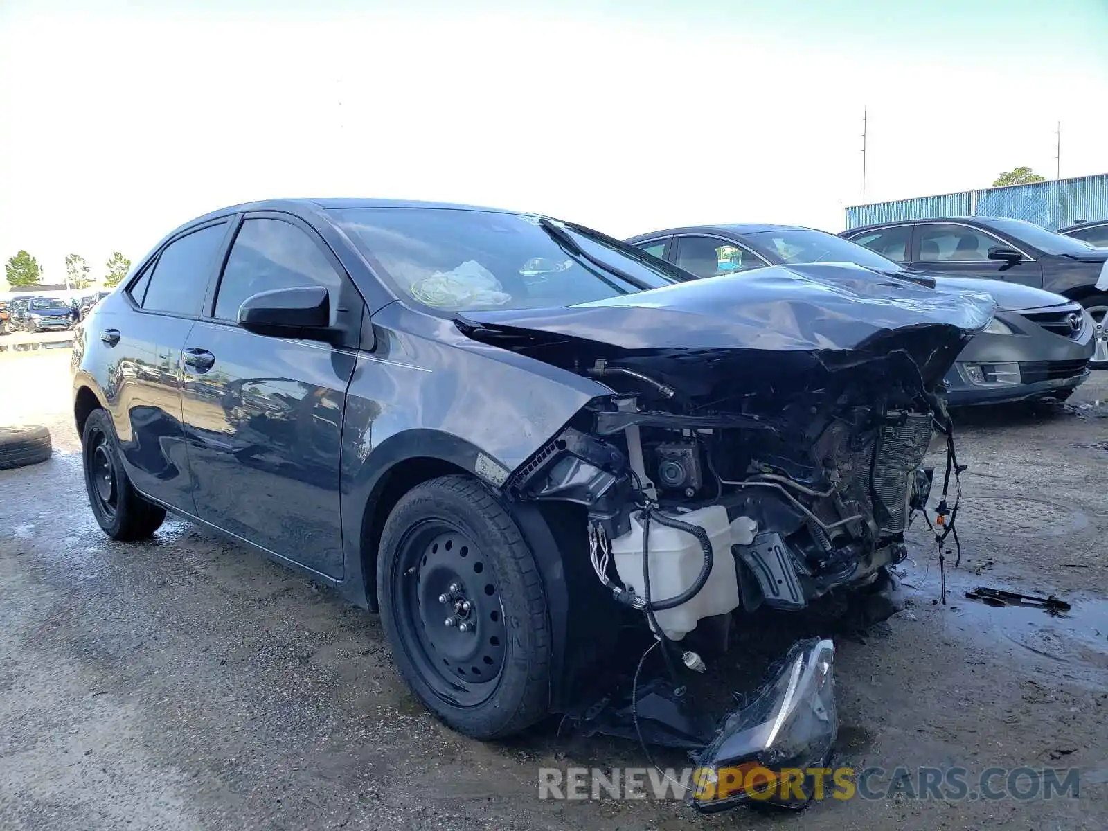 1 Photograph of a damaged car 2T1BURHE1KC214375 TOYOTA COROLLA 2019