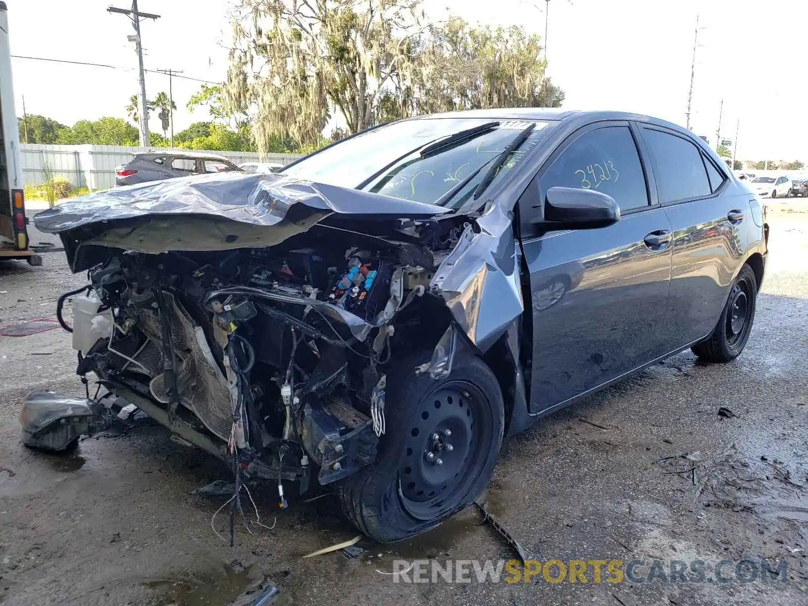 2 Photograph of a damaged car 2T1BURHE1KC214375 TOYOTA COROLLA 2019