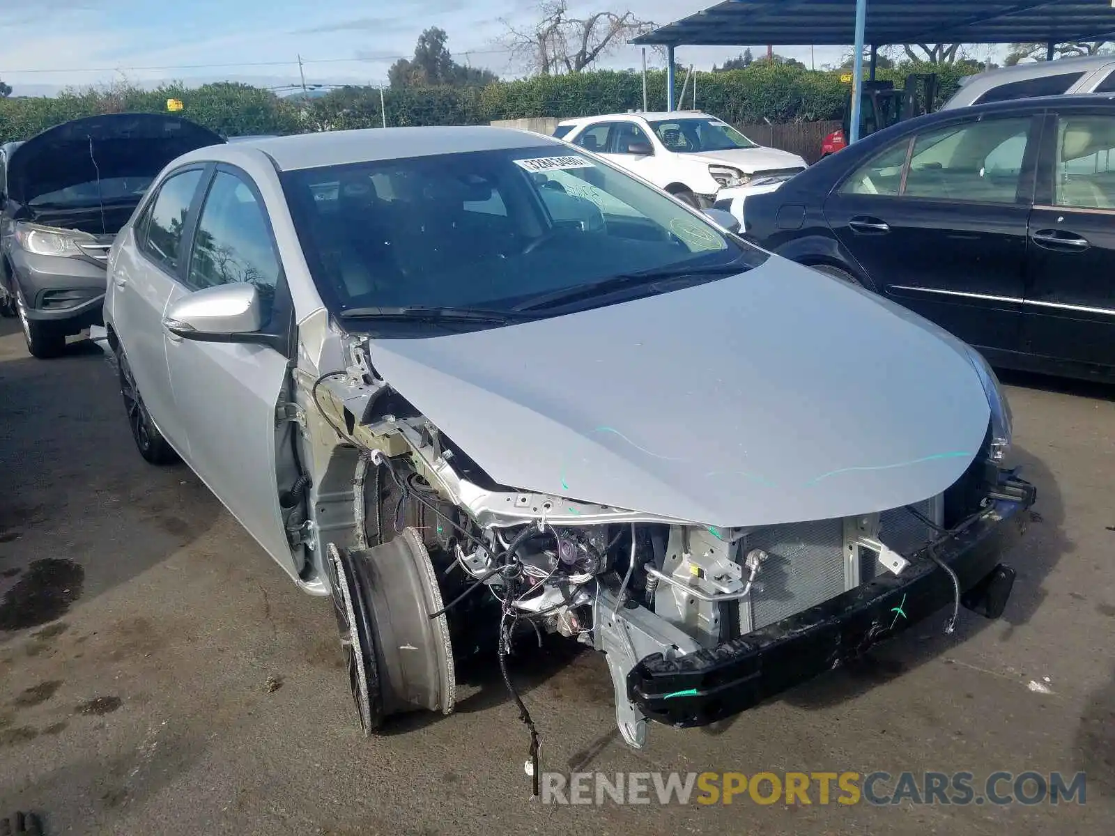 1 Photograph of a damaged car 2T1BURHE1KC214960 TOYOTA COROLLA 2019