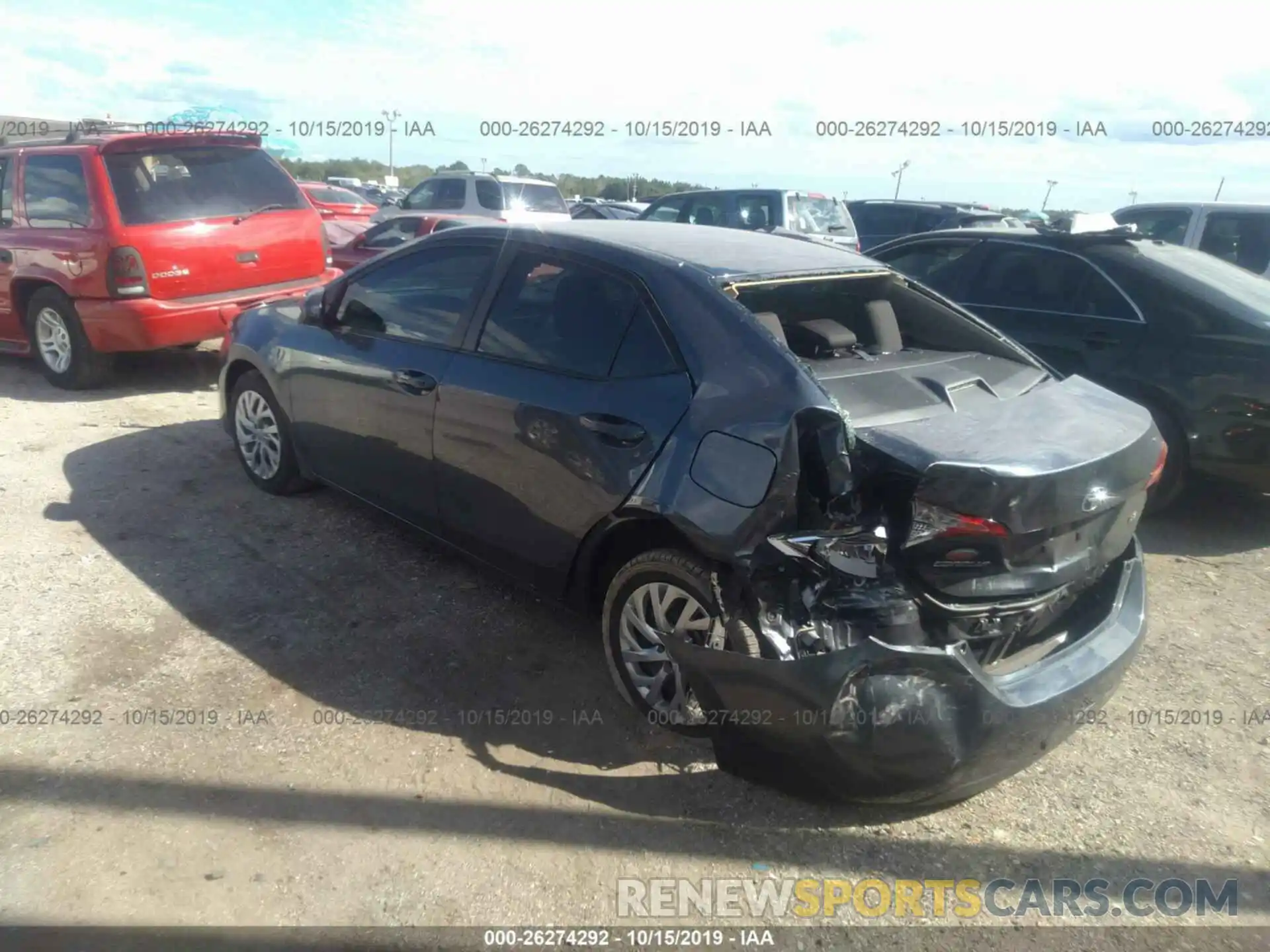 3 Photograph of a damaged car 2T1BURHE1KC215803 TOYOTA COROLLA 2019