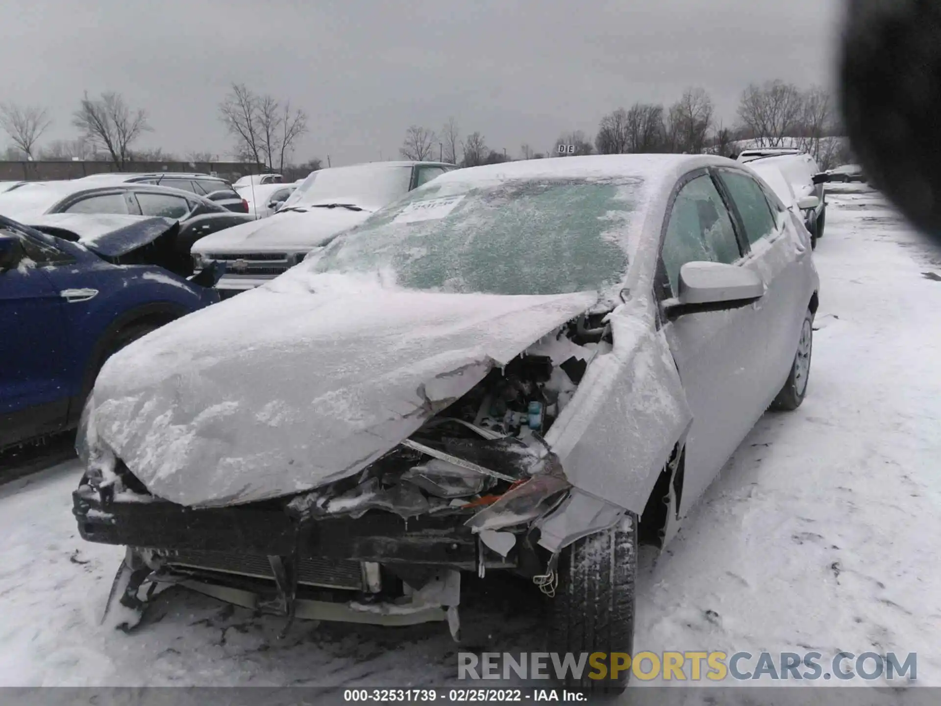 6 Photograph of a damaged car 2T1BURHE1KC215915 TOYOTA COROLLA 2019