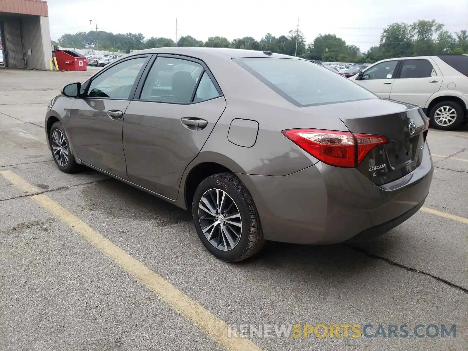 3 Photograph of a damaged car 2T1BURHE1KC216272 TOYOTA COROLLA 2019