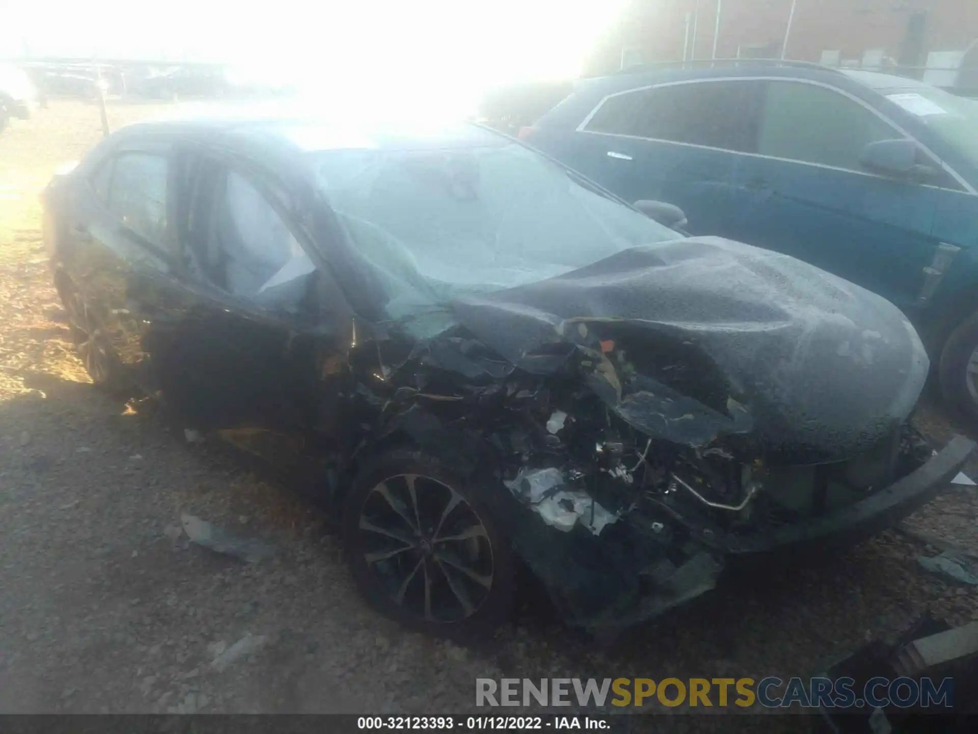 1 Photograph of a damaged car 2T1BURHE1KC216482 TOYOTA COROLLA 2019