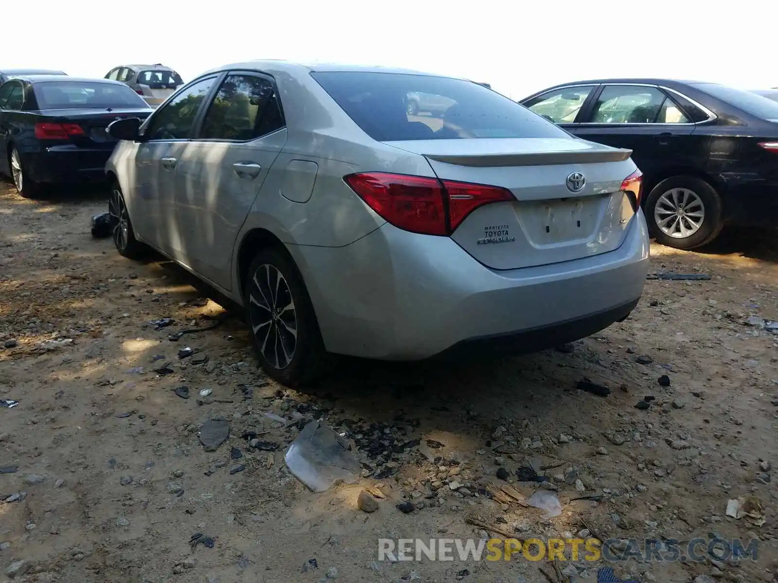 3 Photograph of a damaged car 2T1BURHE1KC217051 TOYOTA COROLLA 2019