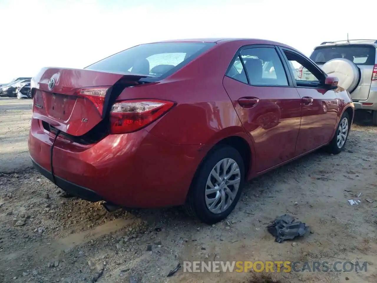 4 Photograph of a damaged car 2T1BURHE1KC217891 TOYOTA COROLLA 2019