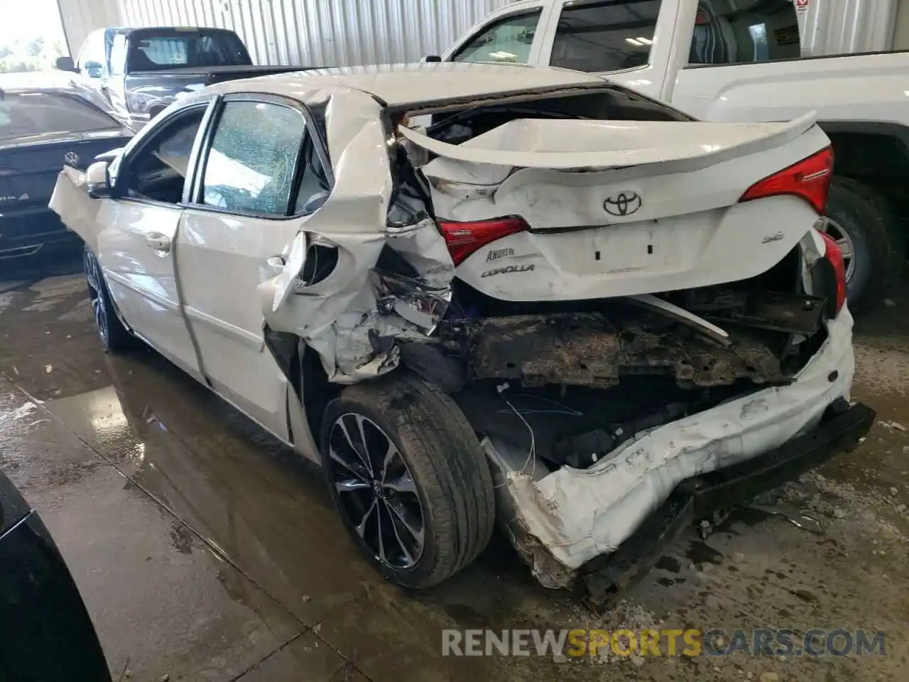 3 Photograph of a damaged car 2T1BURHE1KC218751 TOYOTA COROLLA 2019