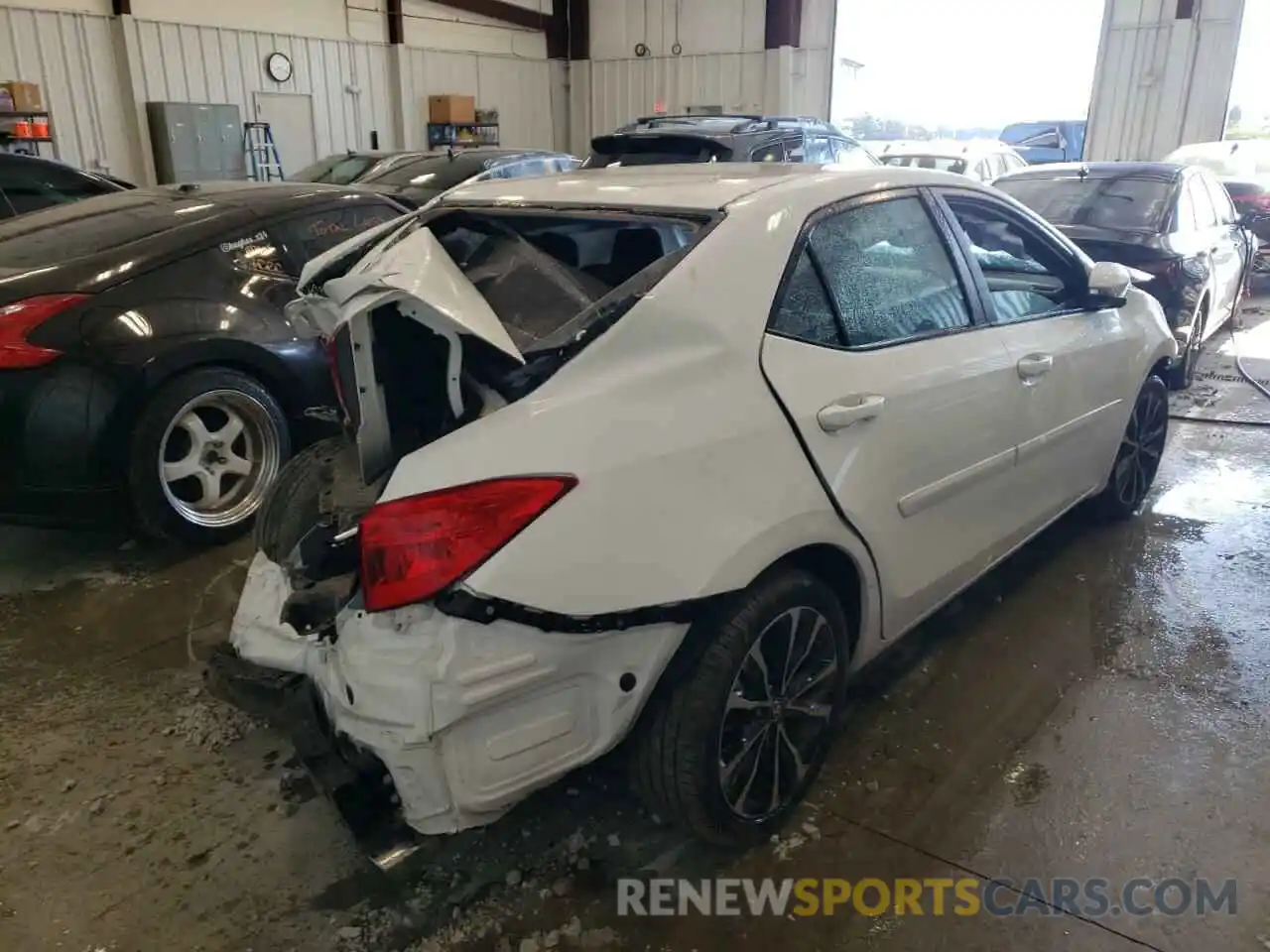 4 Photograph of a damaged car 2T1BURHE1KC218751 TOYOTA COROLLA 2019