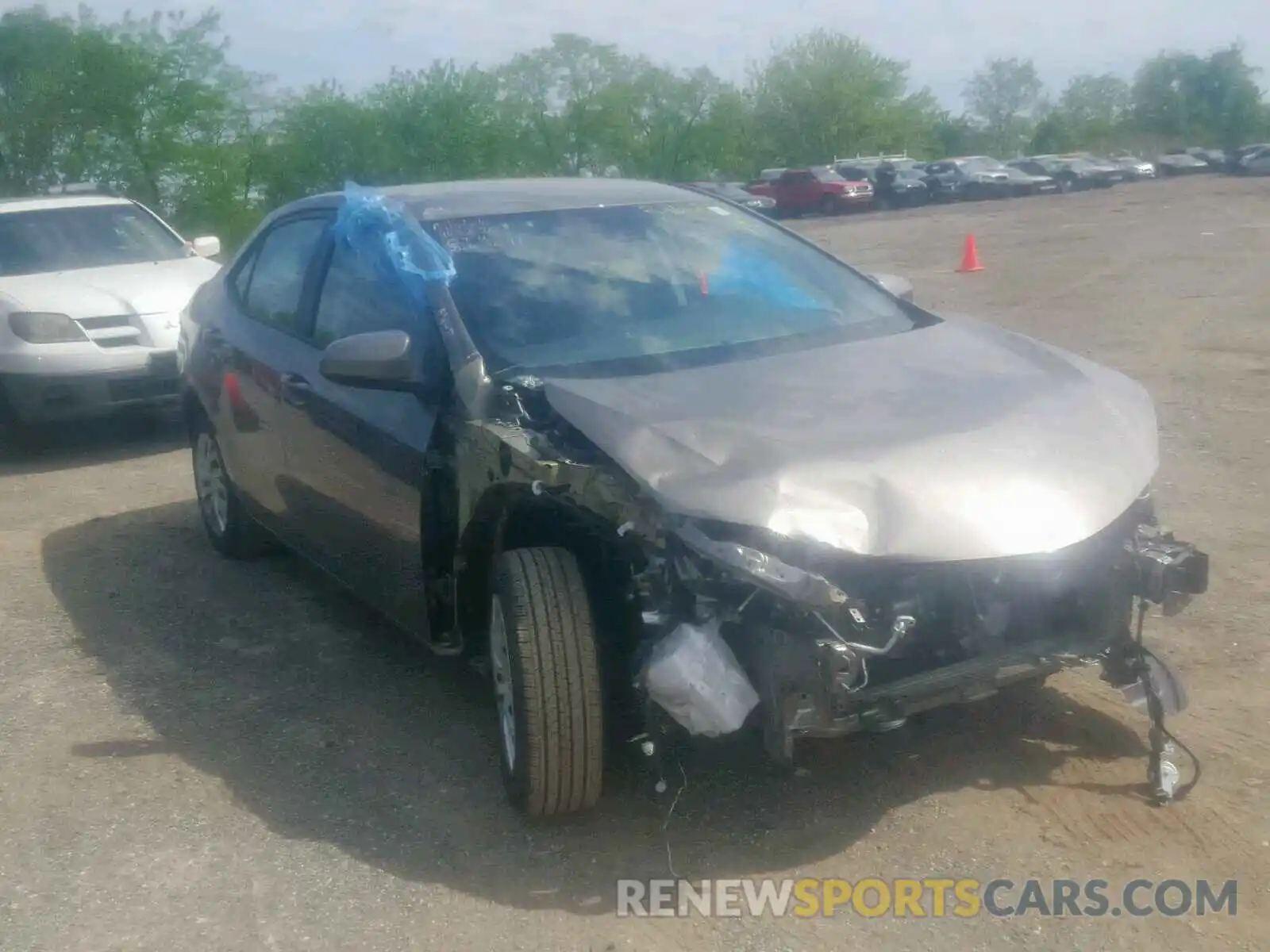 1 Photograph of a damaged car 2T1BURHE1KC218930 TOYOTA COROLLA 2019