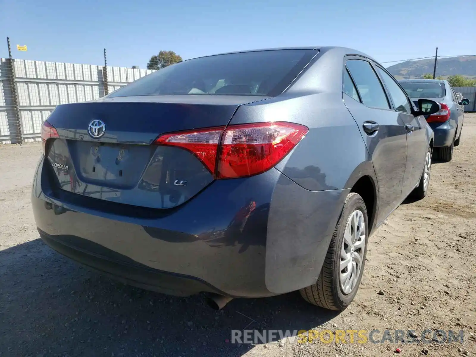 4 Photograph of a damaged car 2T1BURHE1KC220192 TOYOTA COROLLA 2019