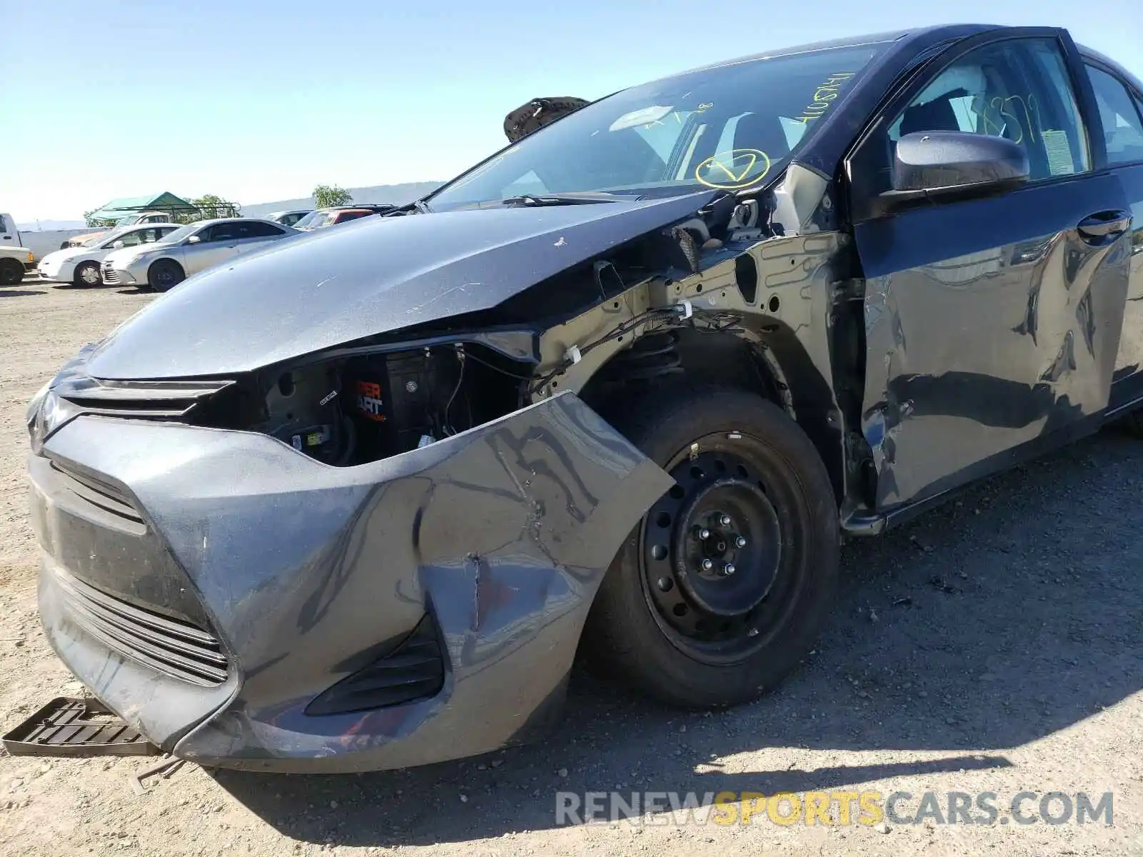 9 Photograph of a damaged car 2T1BURHE1KC220192 TOYOTA COROLLA 2019