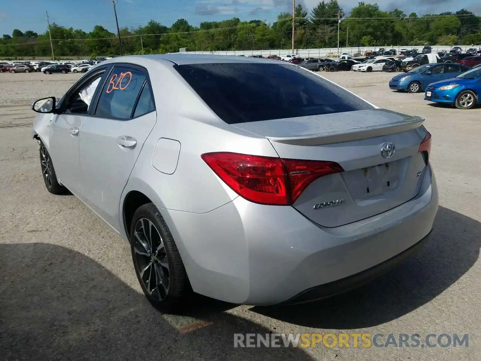 3 Photograph of a damaged car 2T1BURHE1KC220421 TOYOTA COROLLA 2019