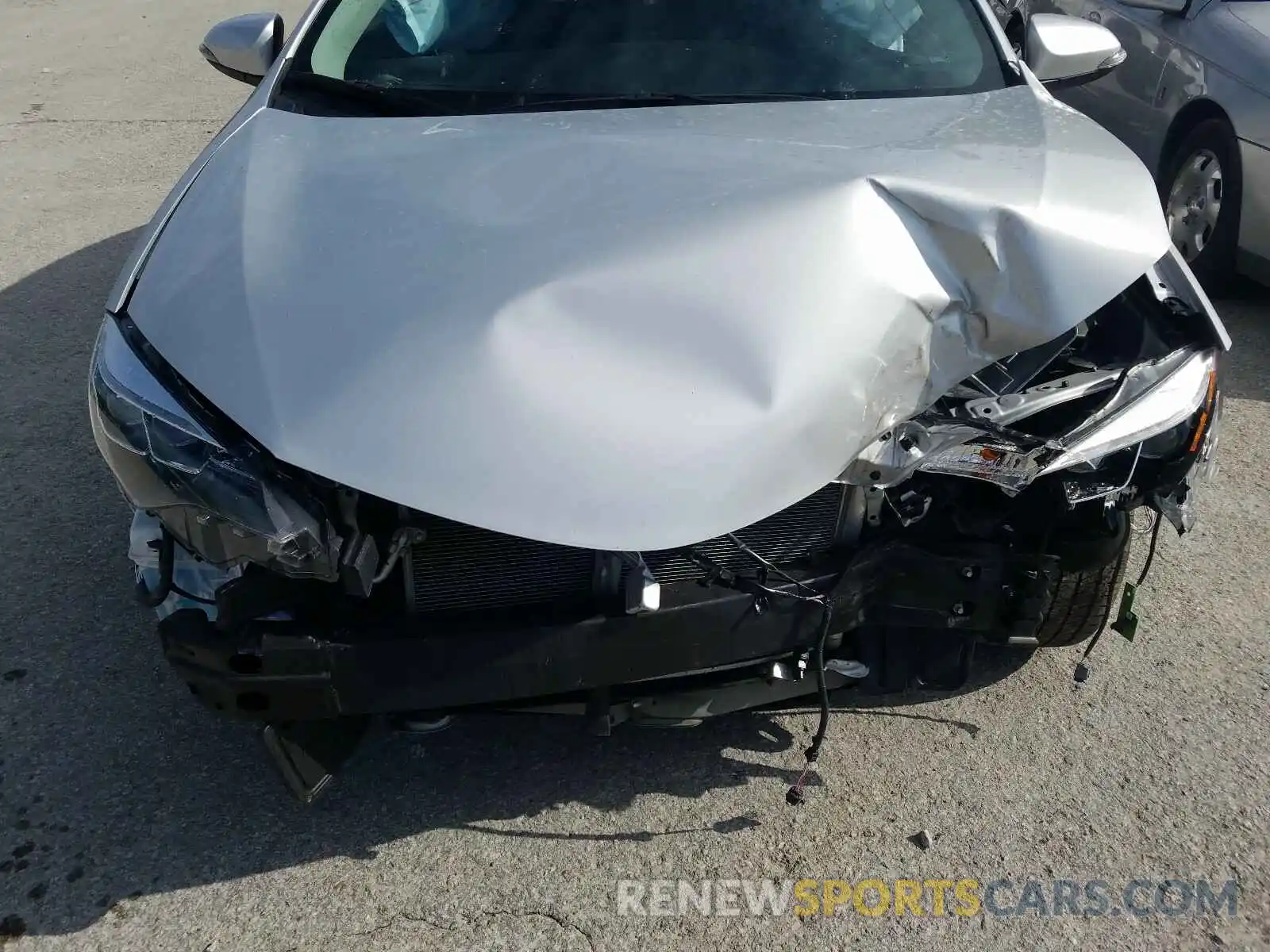 7 Photograph of a damaged car 2T1BURHE1KC220421 TOYOTA COROLLA 2019