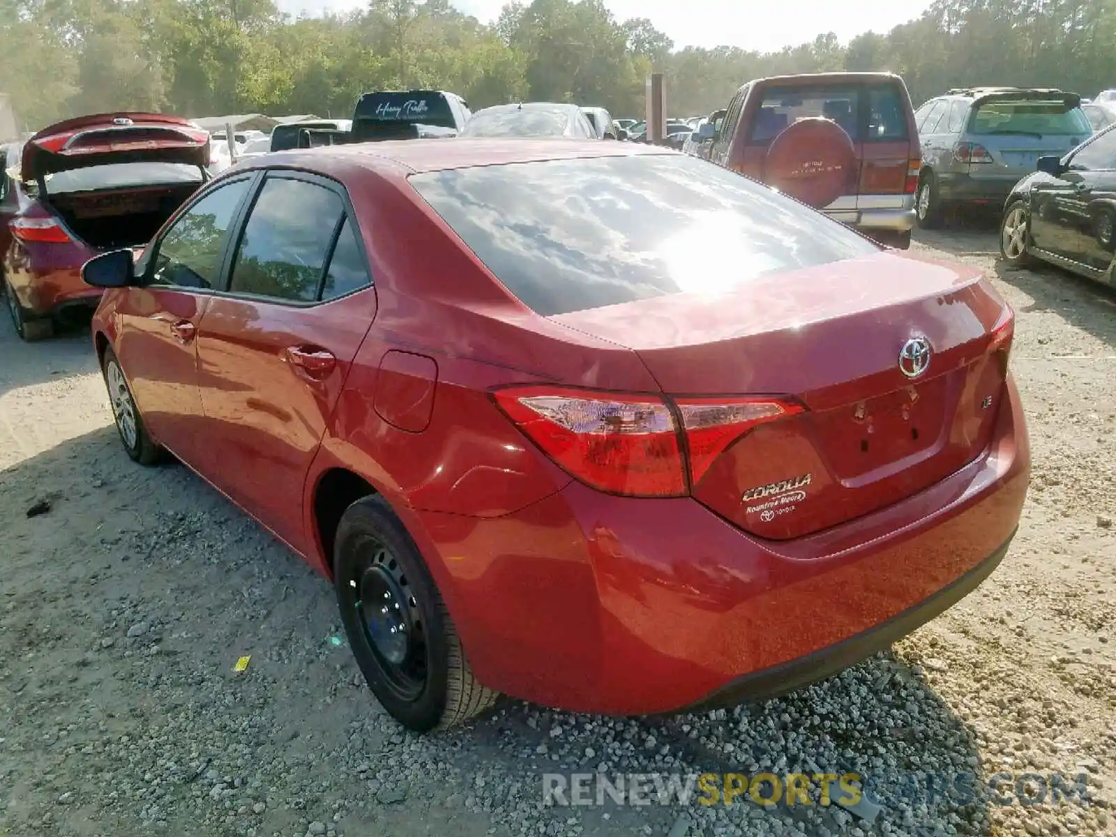 3 Photograph of a damaged car 2T1BURHE1KC220838 TOYOTA COROLLA 2019