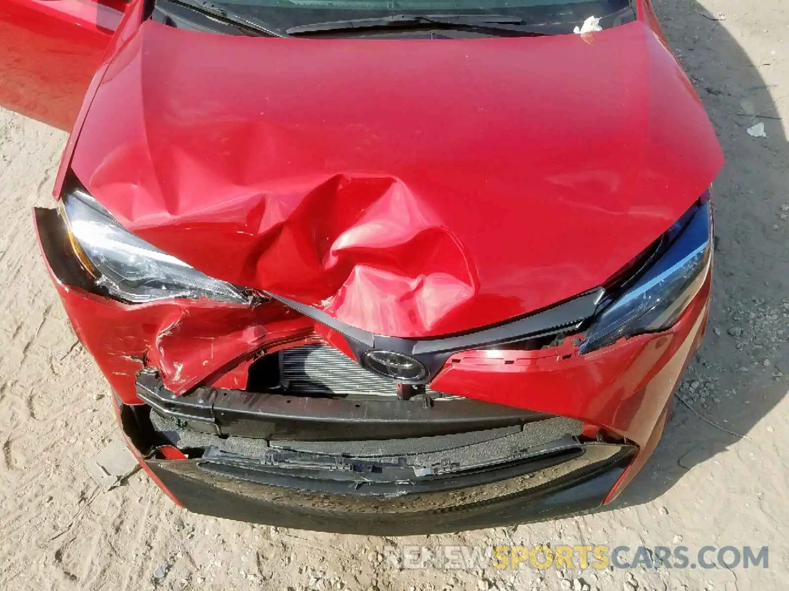 7 Photograph of a damaged car 2T1BURHE1KC220838 TOYOTA COROLLA 2019