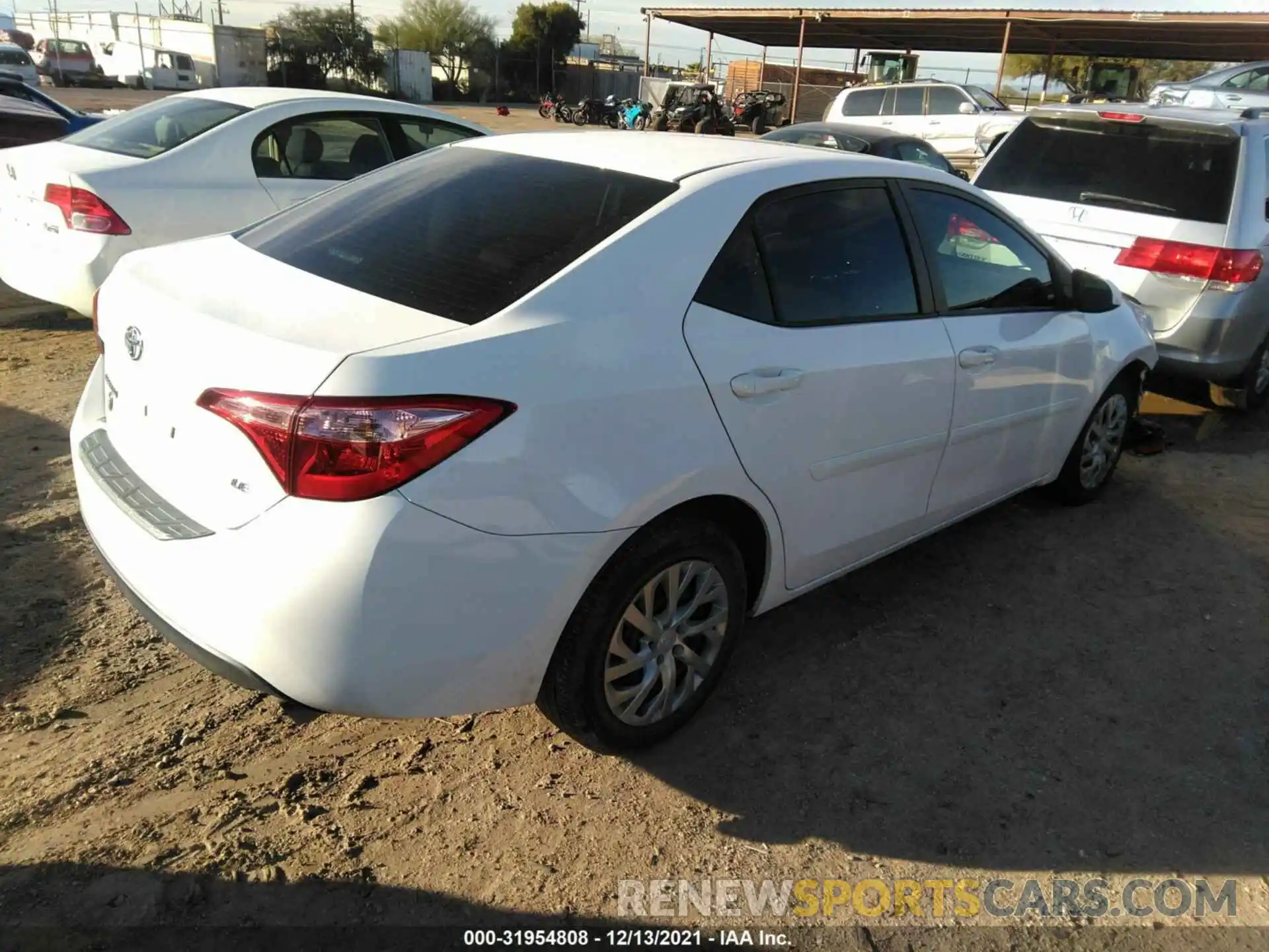 4 Photograph of a damaged car 2T1BURHE1KC221522 TOYOTA COROLLA 2019