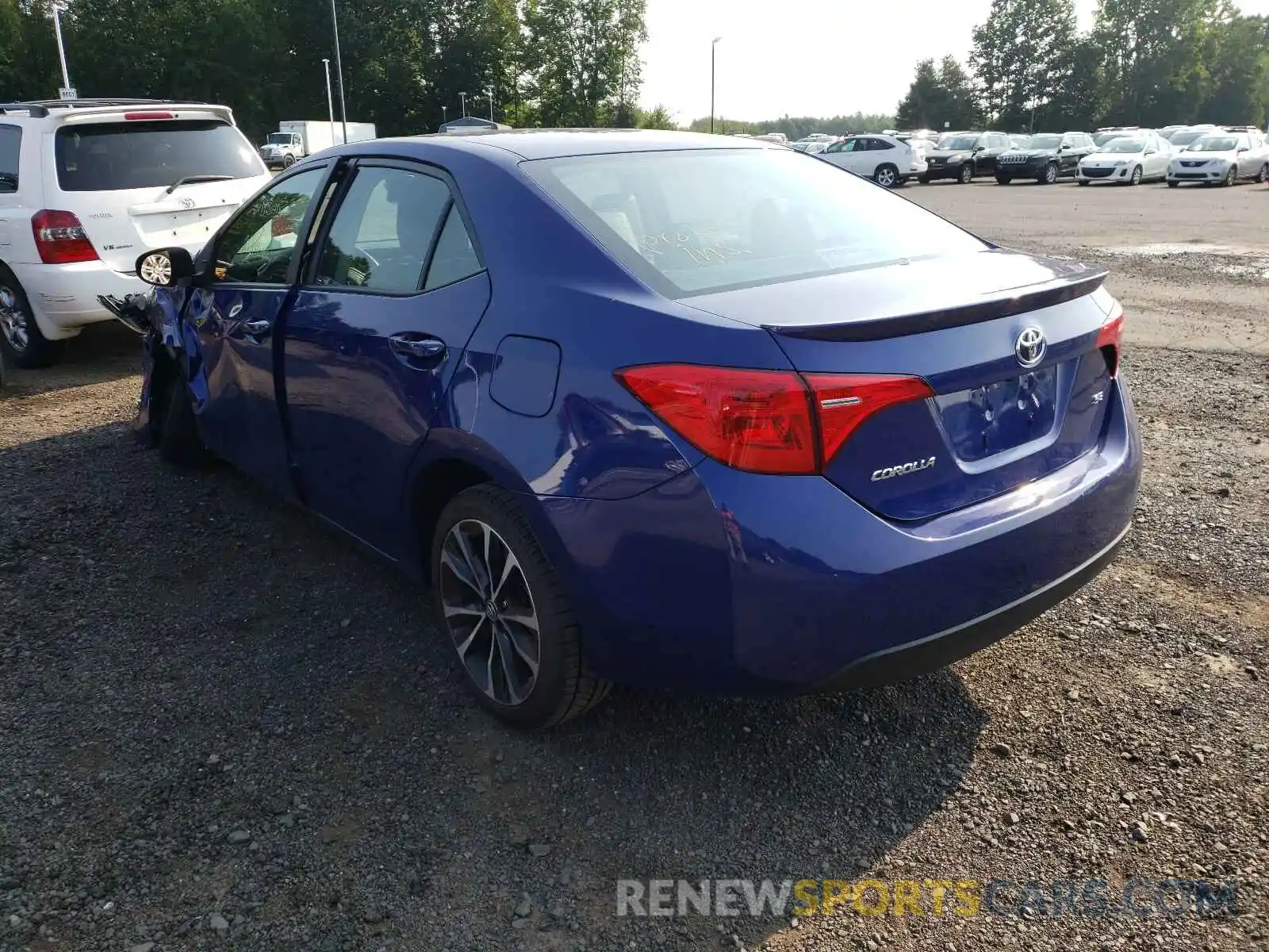 3 Photograph of a damaged car 2T1BURHE1KC221813 TOYOTA COROLLA 2019