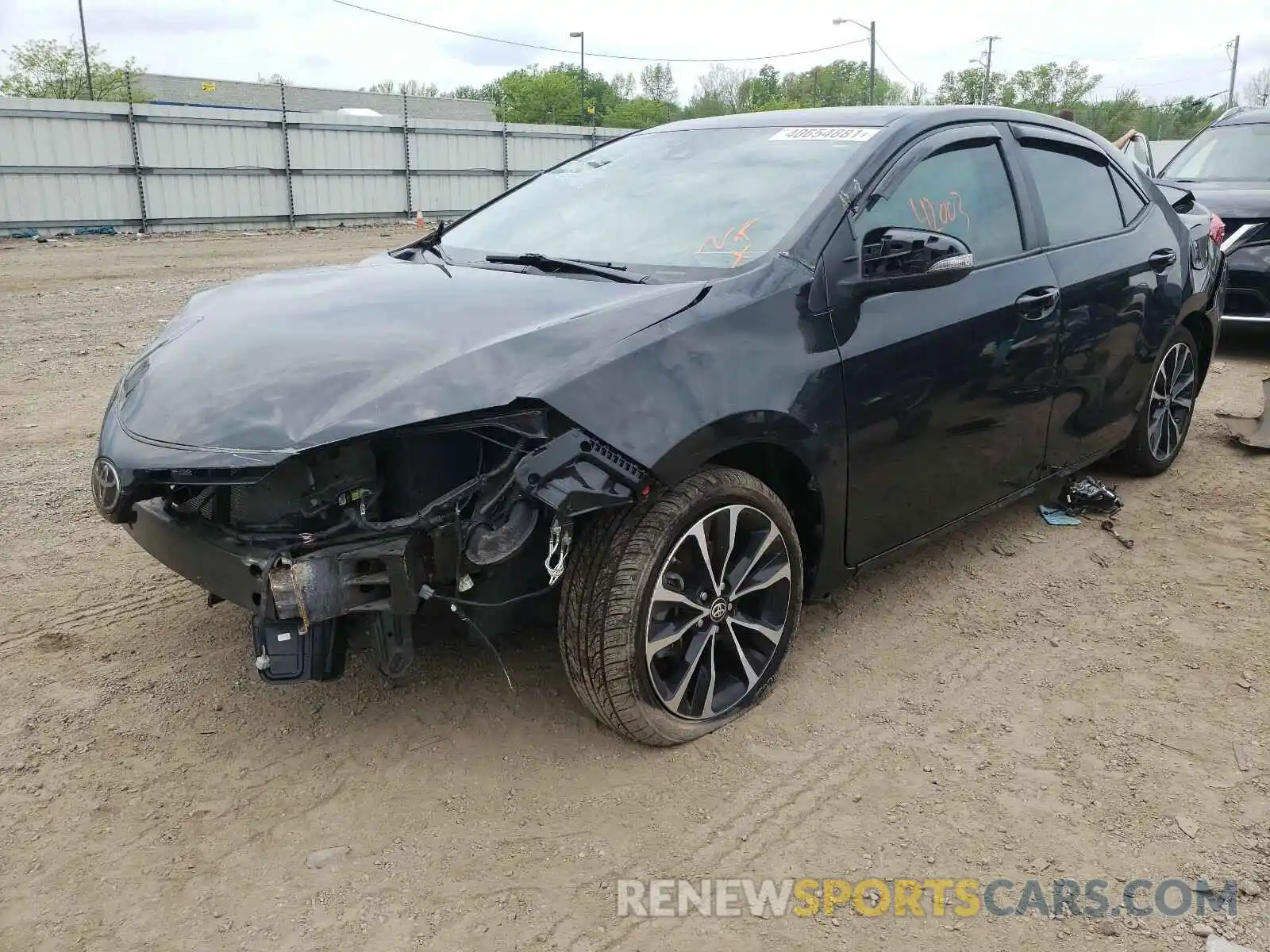 2 Photograph of a damaged car 2T1BURHE1KC221911 TOYOTA COROLLA 2019