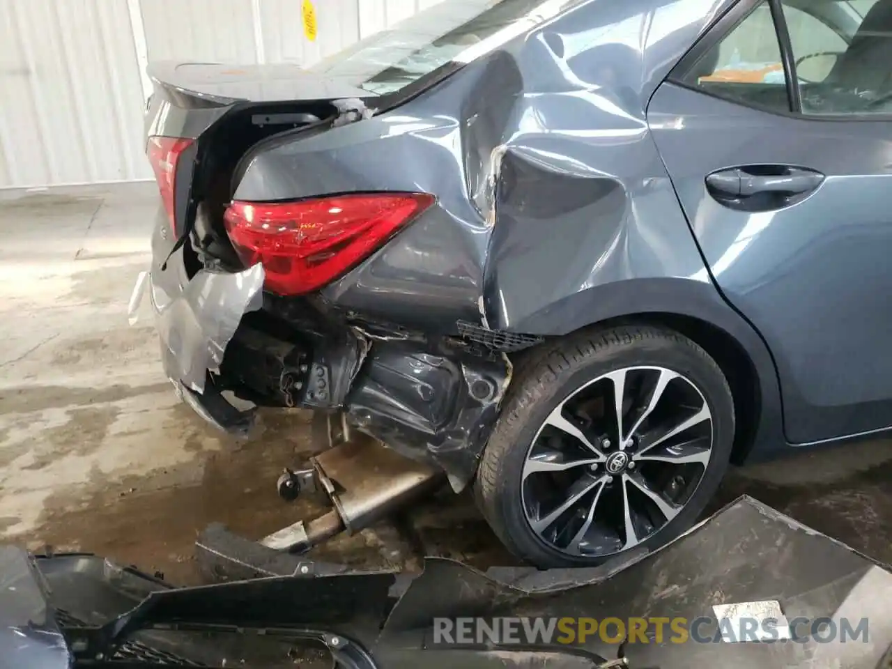 9 Photograph of a damaged car 2T1BURHE1KC222301 TOYOTA COROLLA 2019