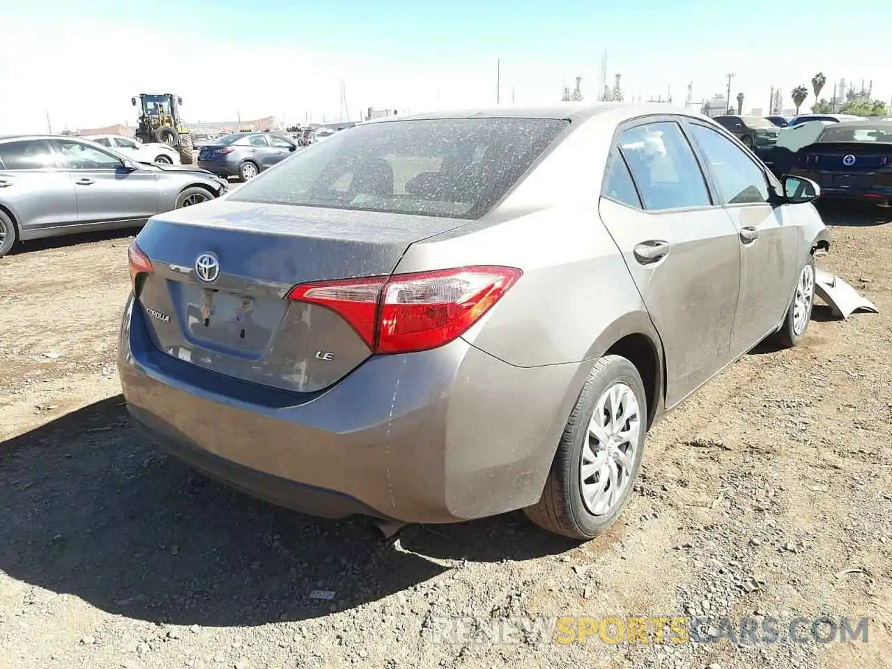 4 Photograph of a damaged car 2T1BURHE1KC224792 TOYOTA COROLLA 2019