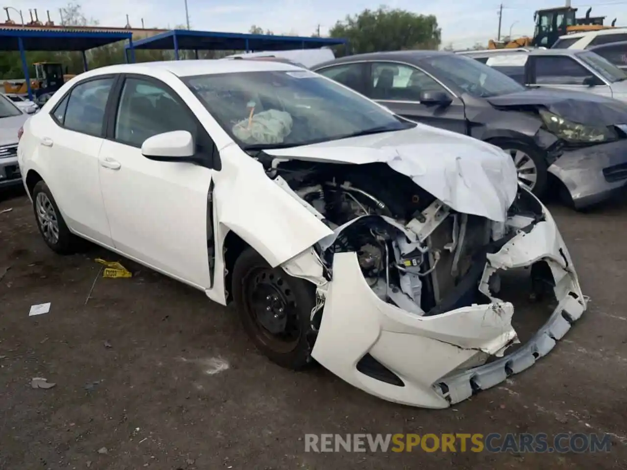 1 Photograph of a damaged car 2T1BURHE1KC226770 TOYOTA COROLLA 2019