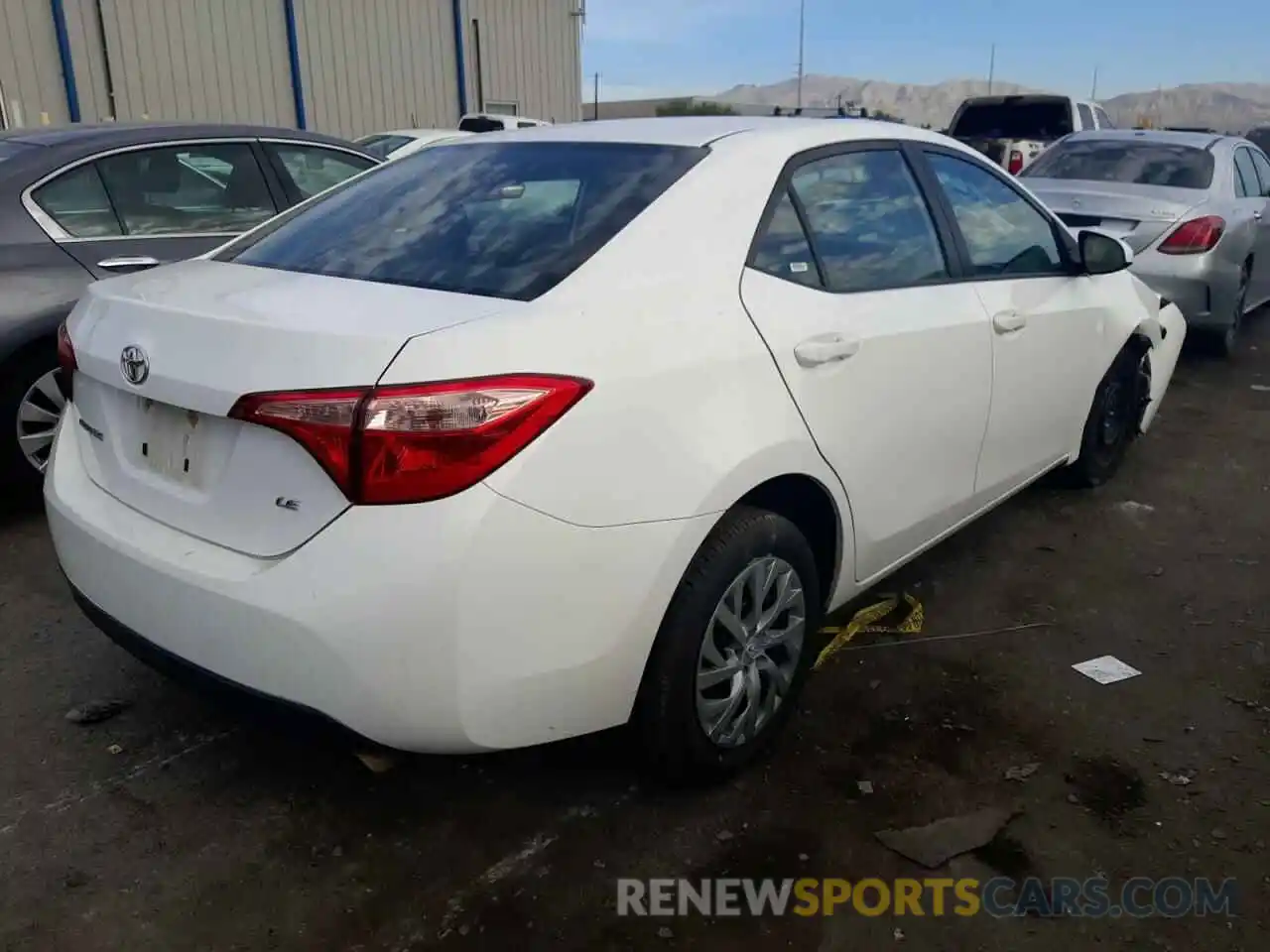 4 Photograph of a damaged car 2T1BURHE1KC226770 TOYOTA COROLLA 2019