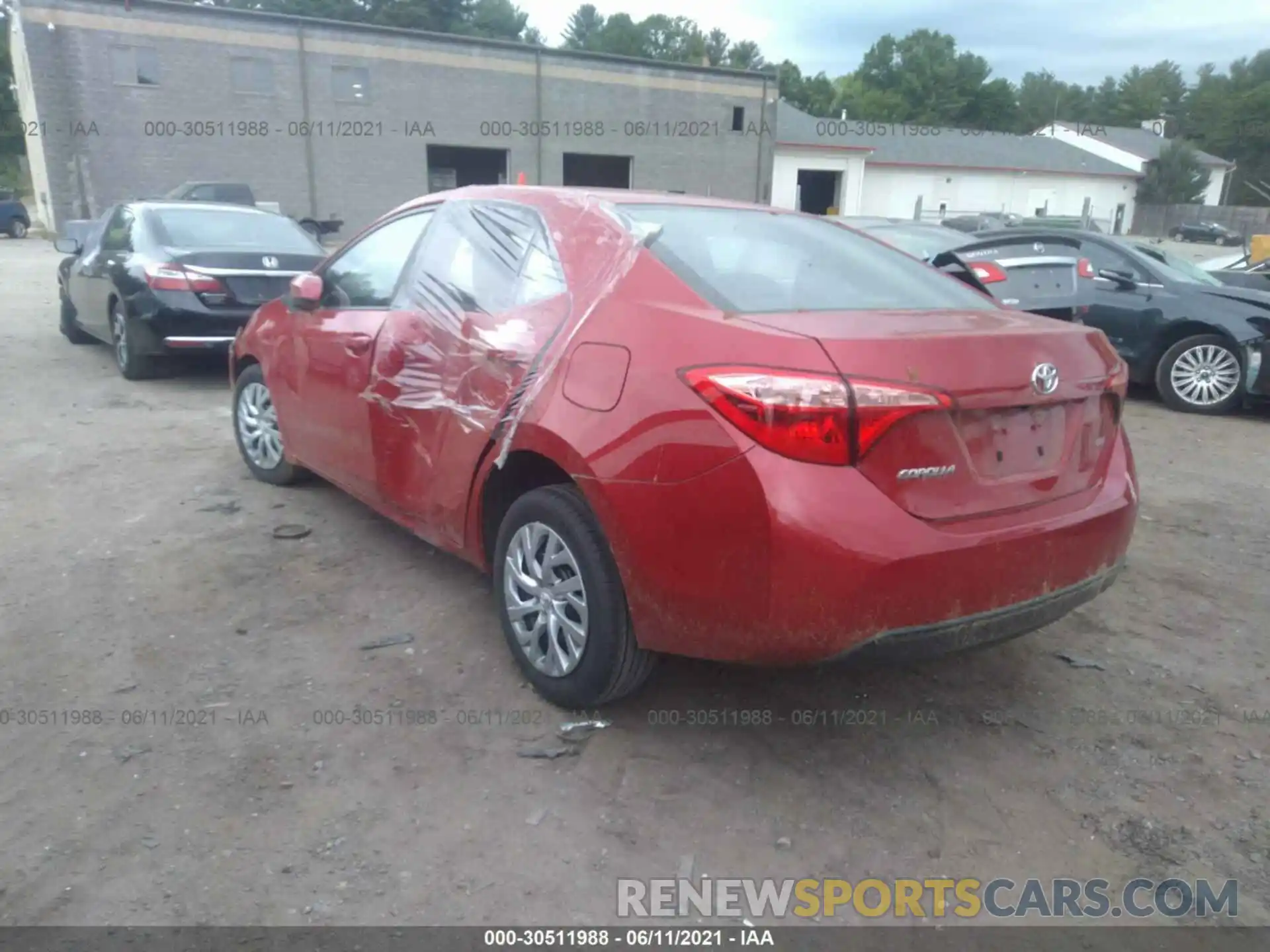 3 Photograph of a damaged car 2T1BURHE1KC227840 TOYOTA COROLLA 2019